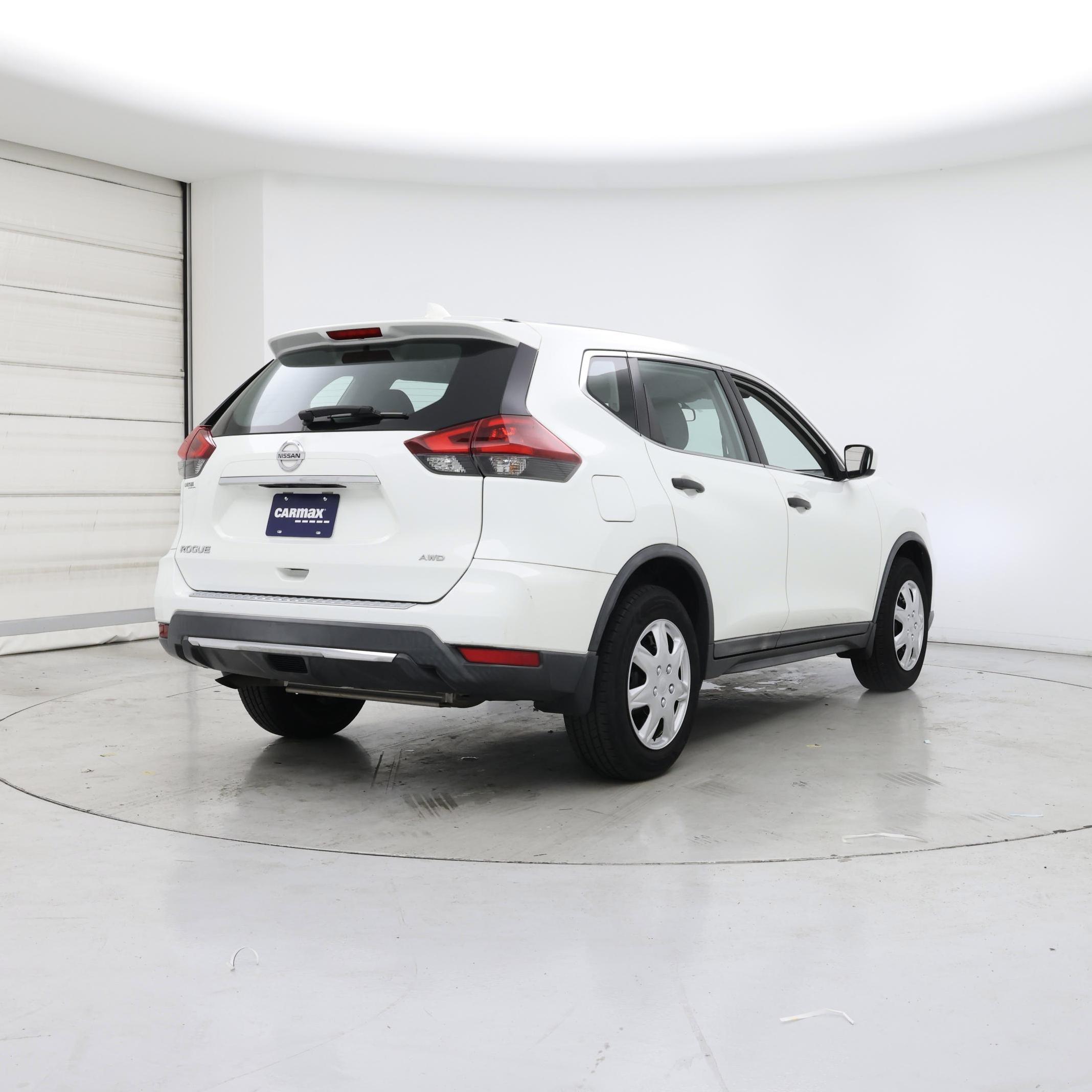 Thumbnail: 2018 Nissan Rogue - 8