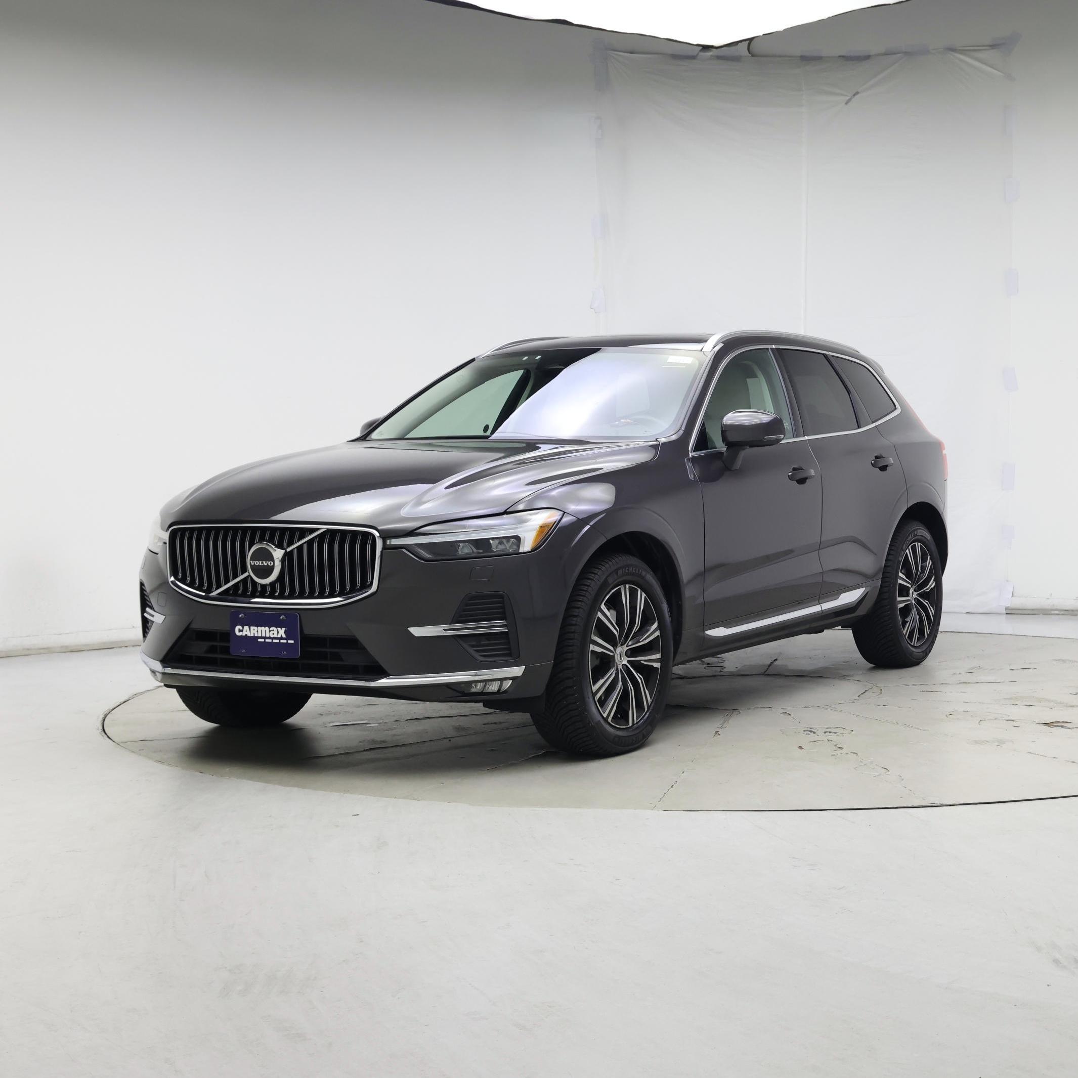 Thumbnail: 2022 Volvo XC60 - 4