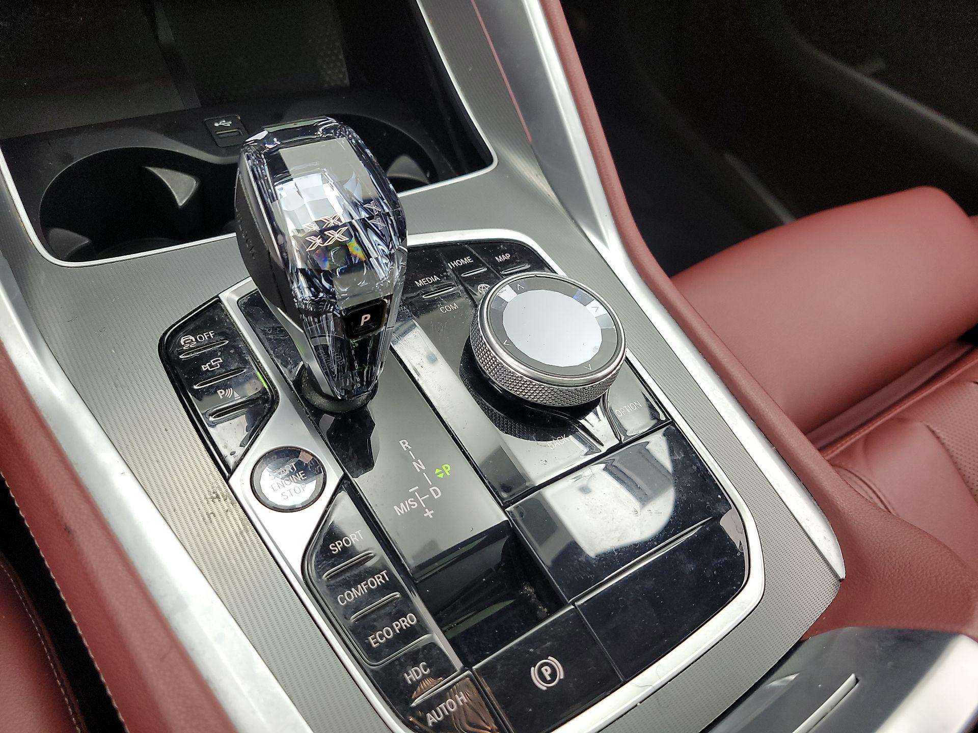 Thumbnail: 2022 BMW X6 - 18