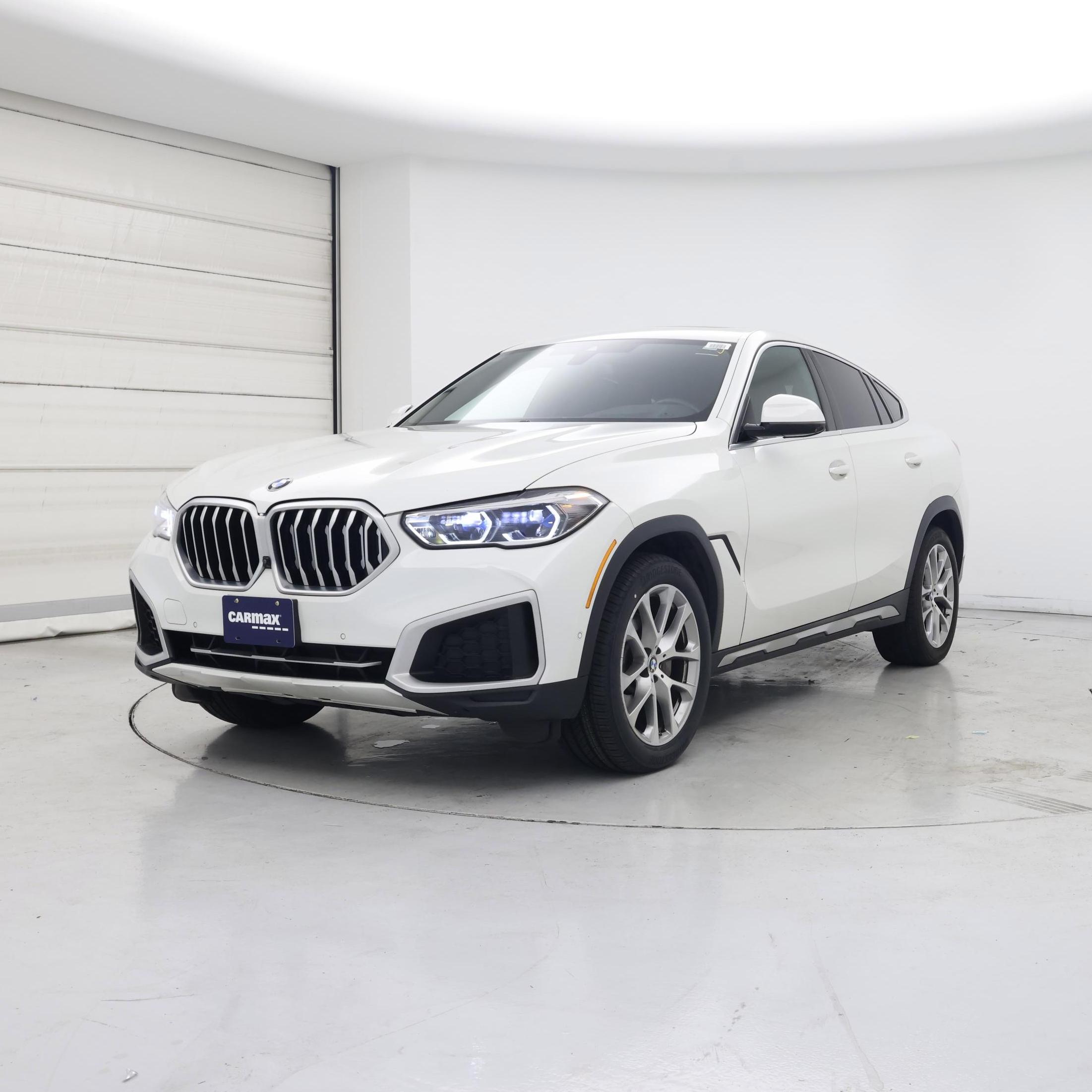 Thumbnail: 2022 BMW X6 - 4