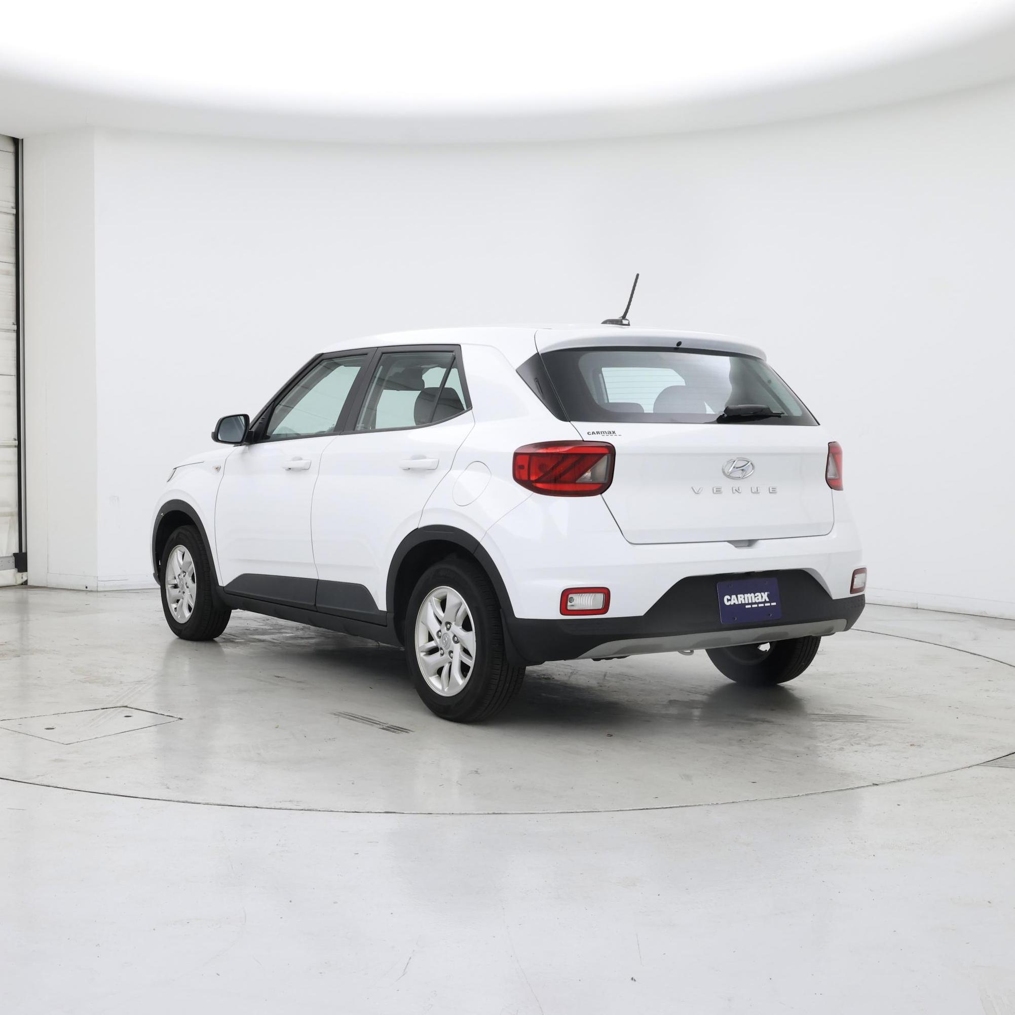 Thumbnail: 2023 Hyundai Venue - 2