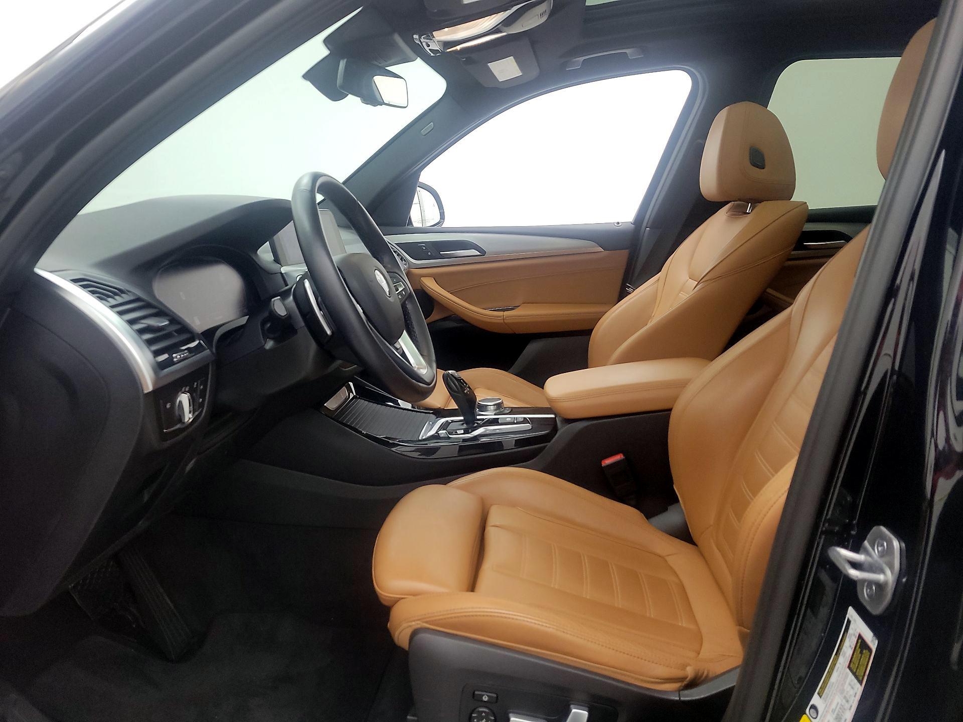 Thumbnail: 2021 BMW X3 - 11