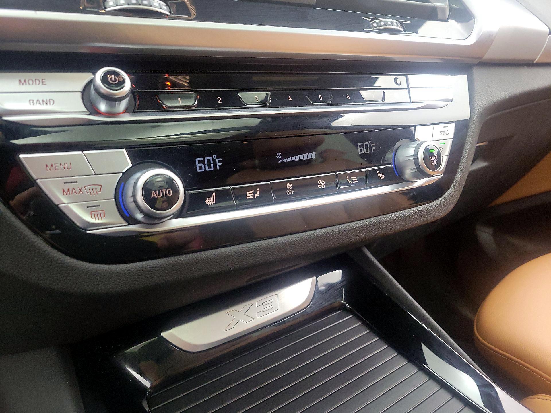 Thumbnail: 2021 BMW X3 - 16