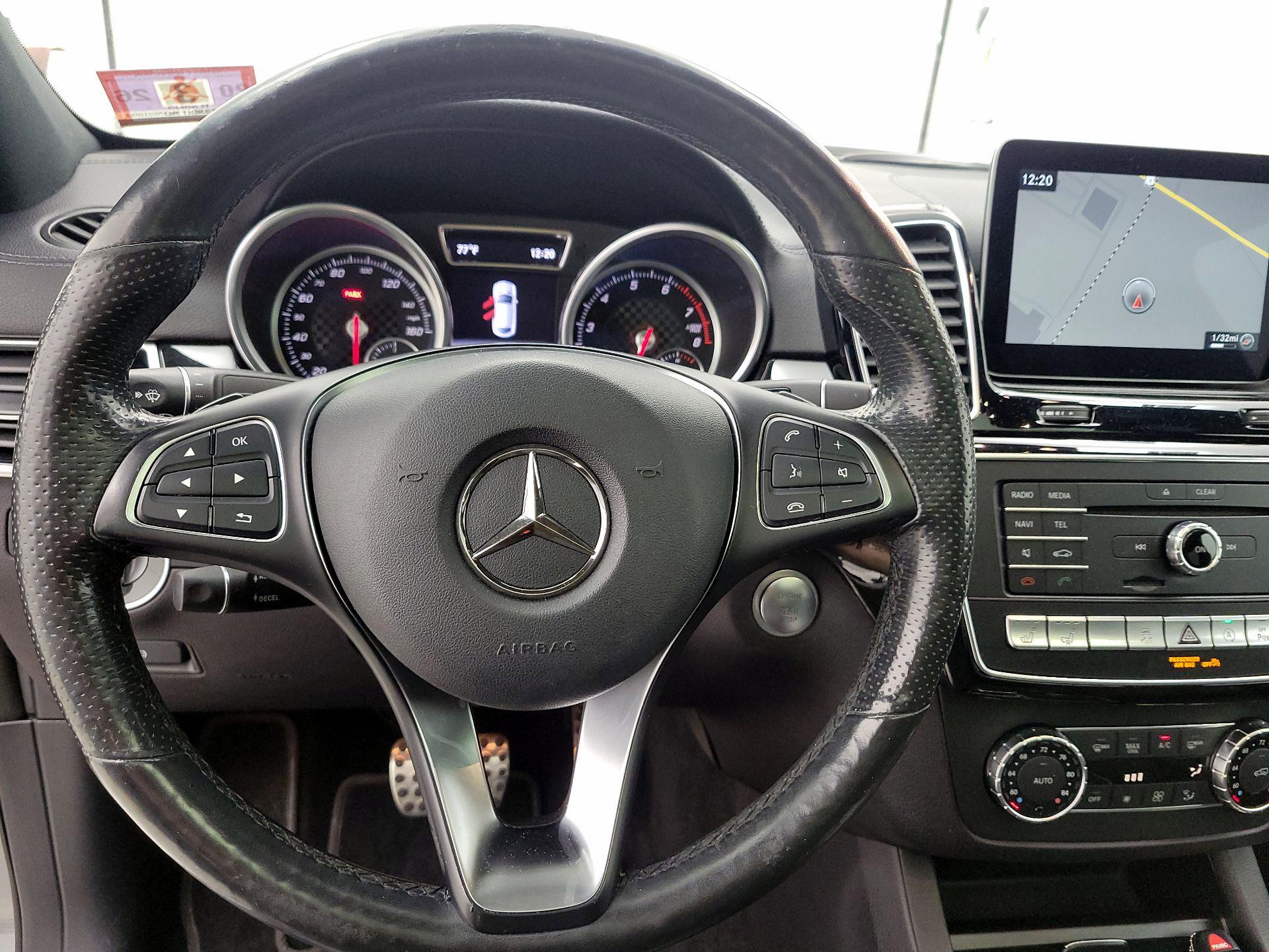 Thumbnail: 2017 Mercedes-Benz GLE - 10