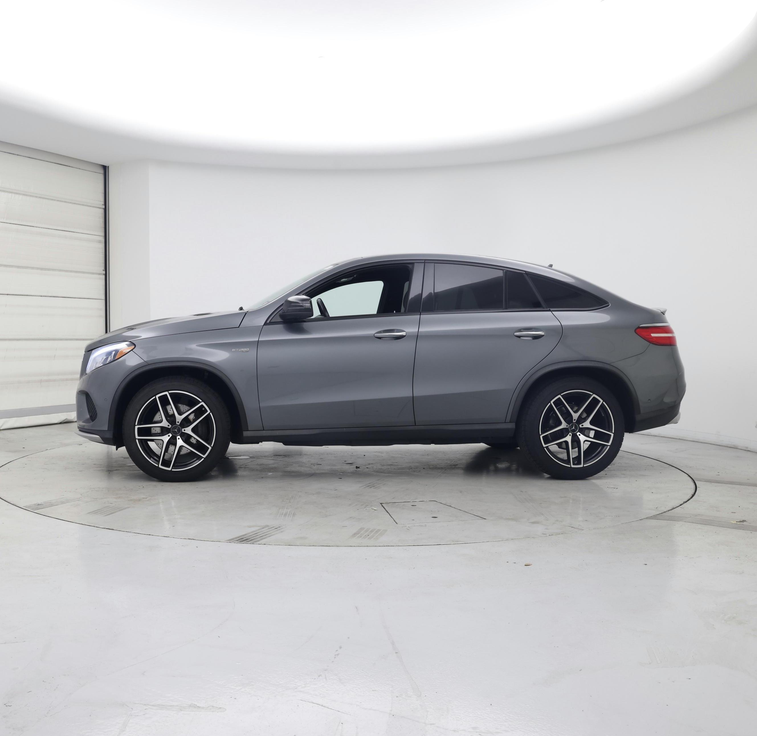 Thumbnail: 2017 Mercedes-Benz GLE - 3