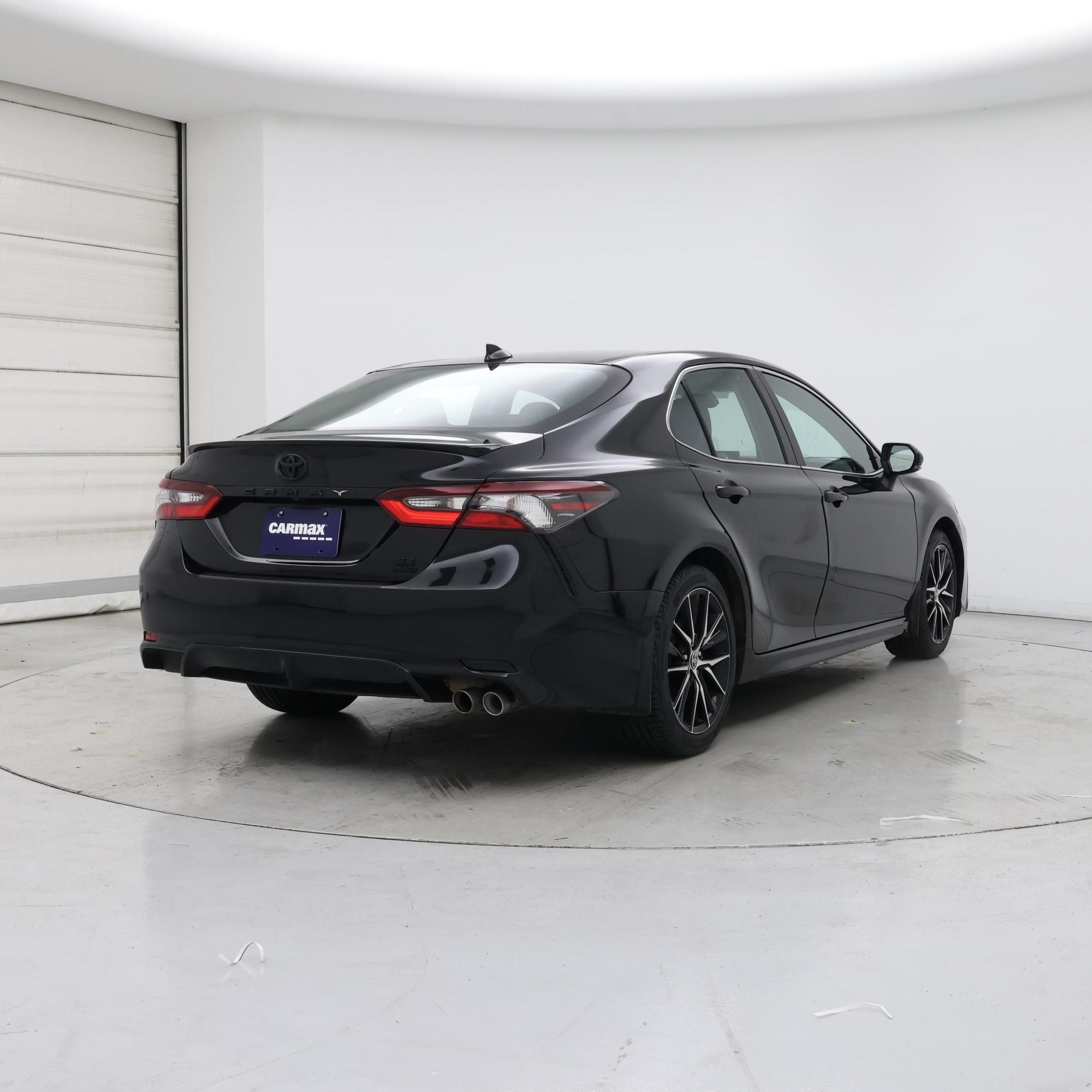 Thumbnail: 2023 Toyota Camry - 8