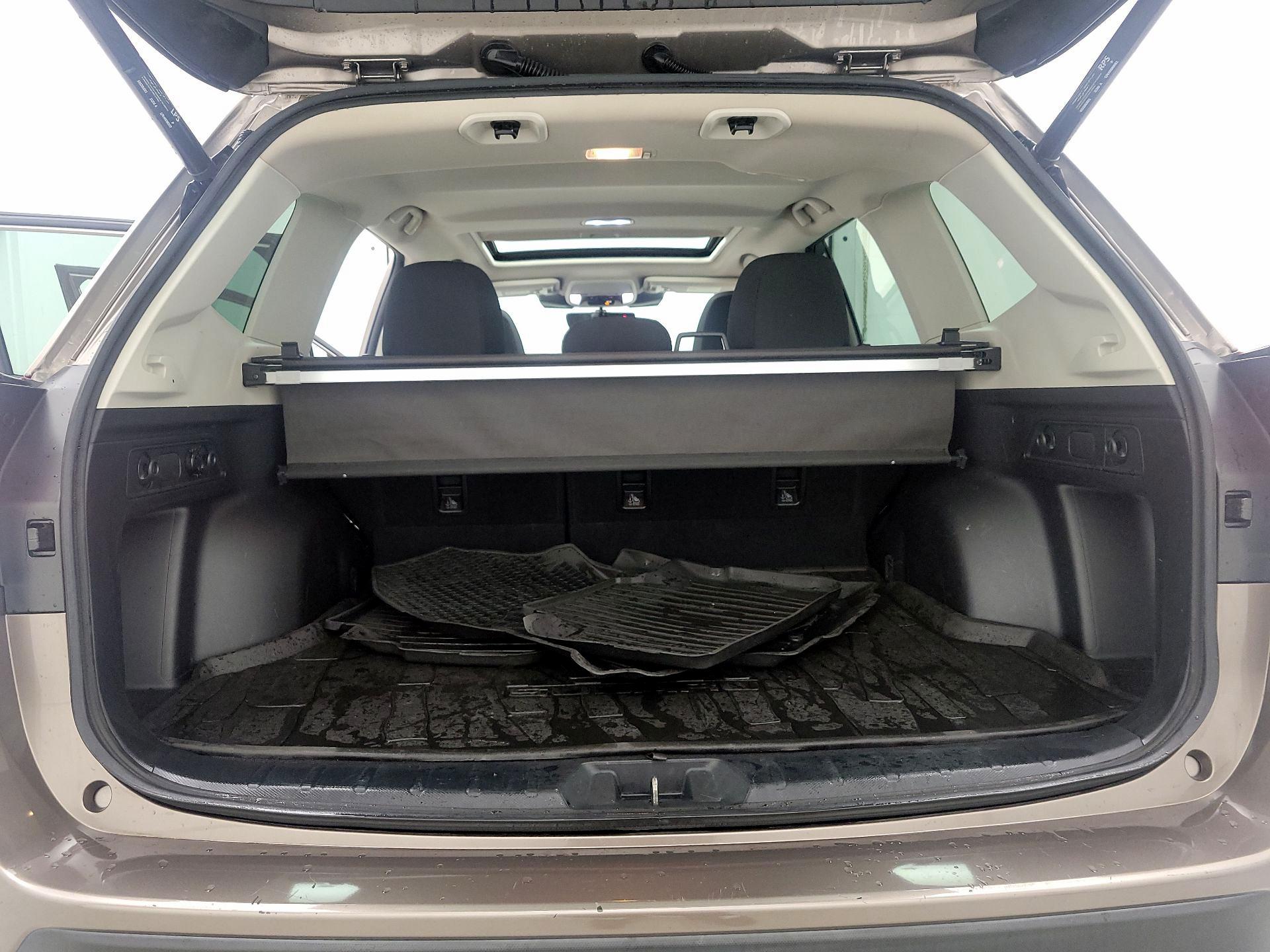 Thumbnail: 2022 Subaru Forester - 20