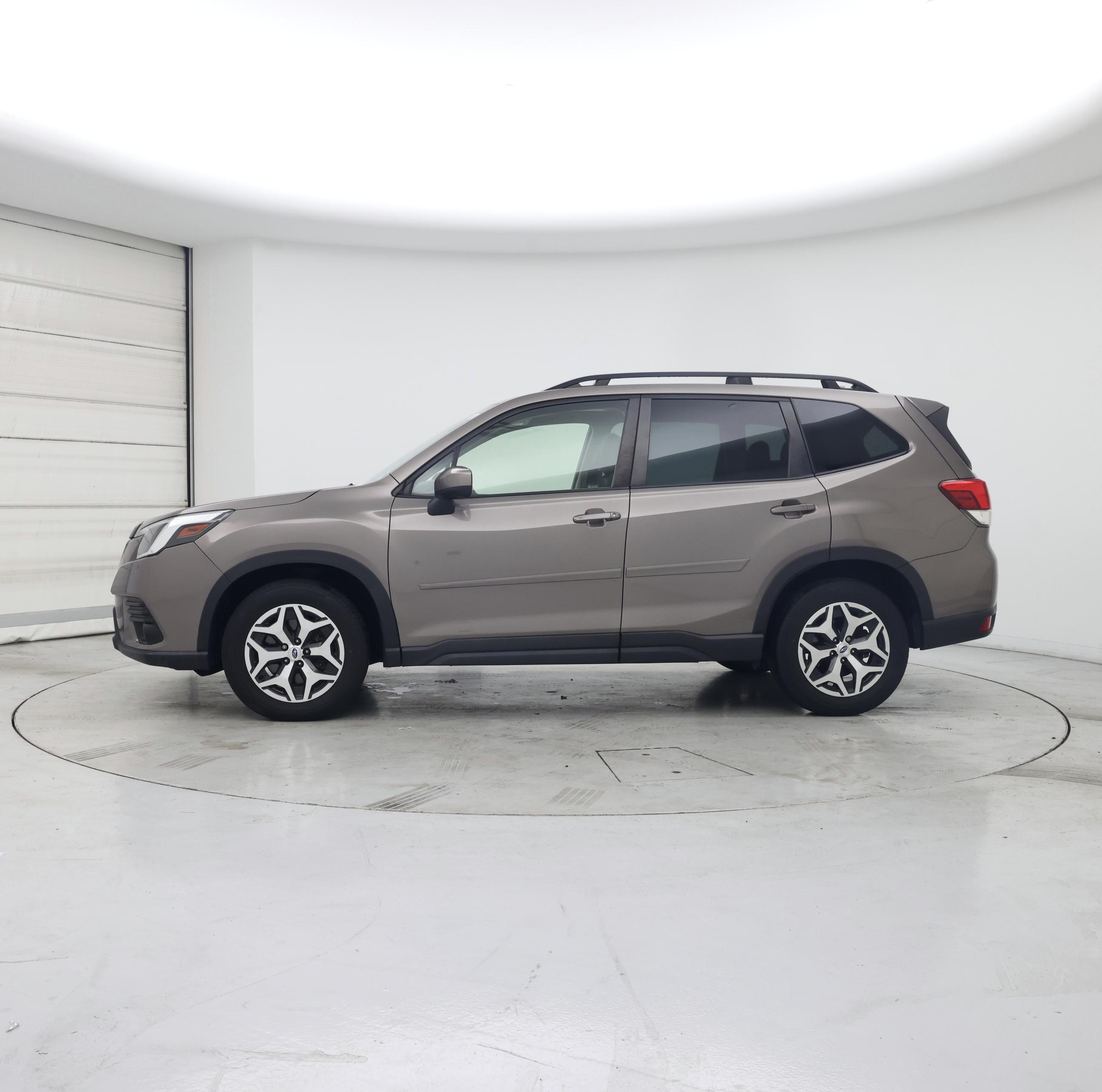 Thumbnail: 2022 Subaru Forester - 3