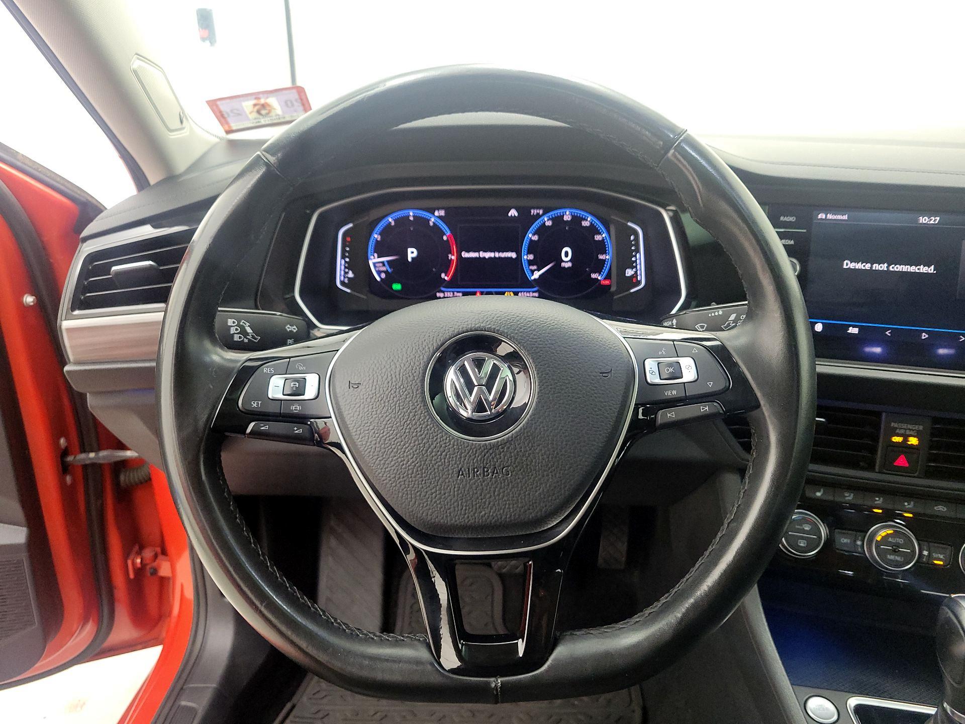 Thumbnail: 2019 Volkswagen Jetta - 10