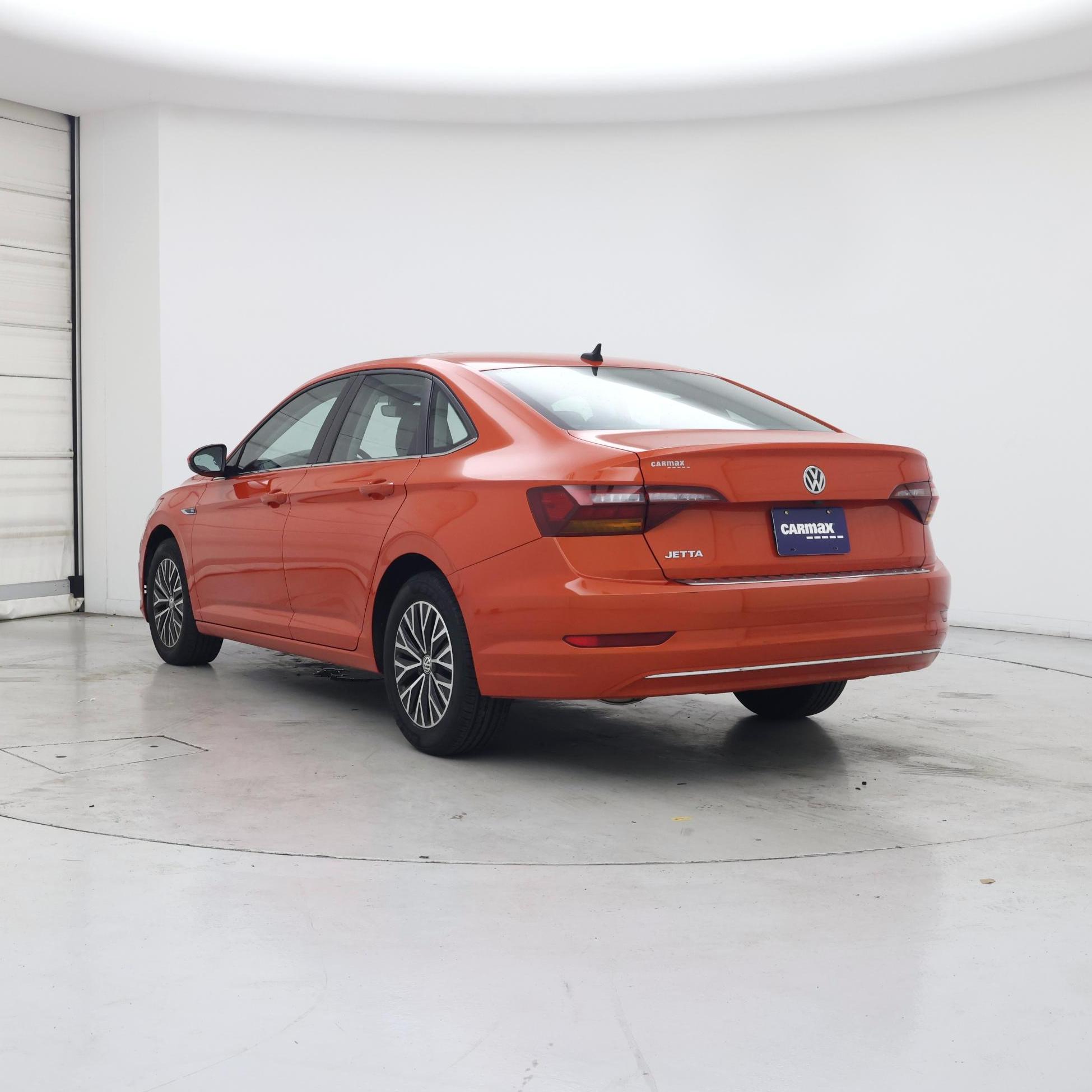 Thumbnail: 2019 Volkswagen Jetta - 2