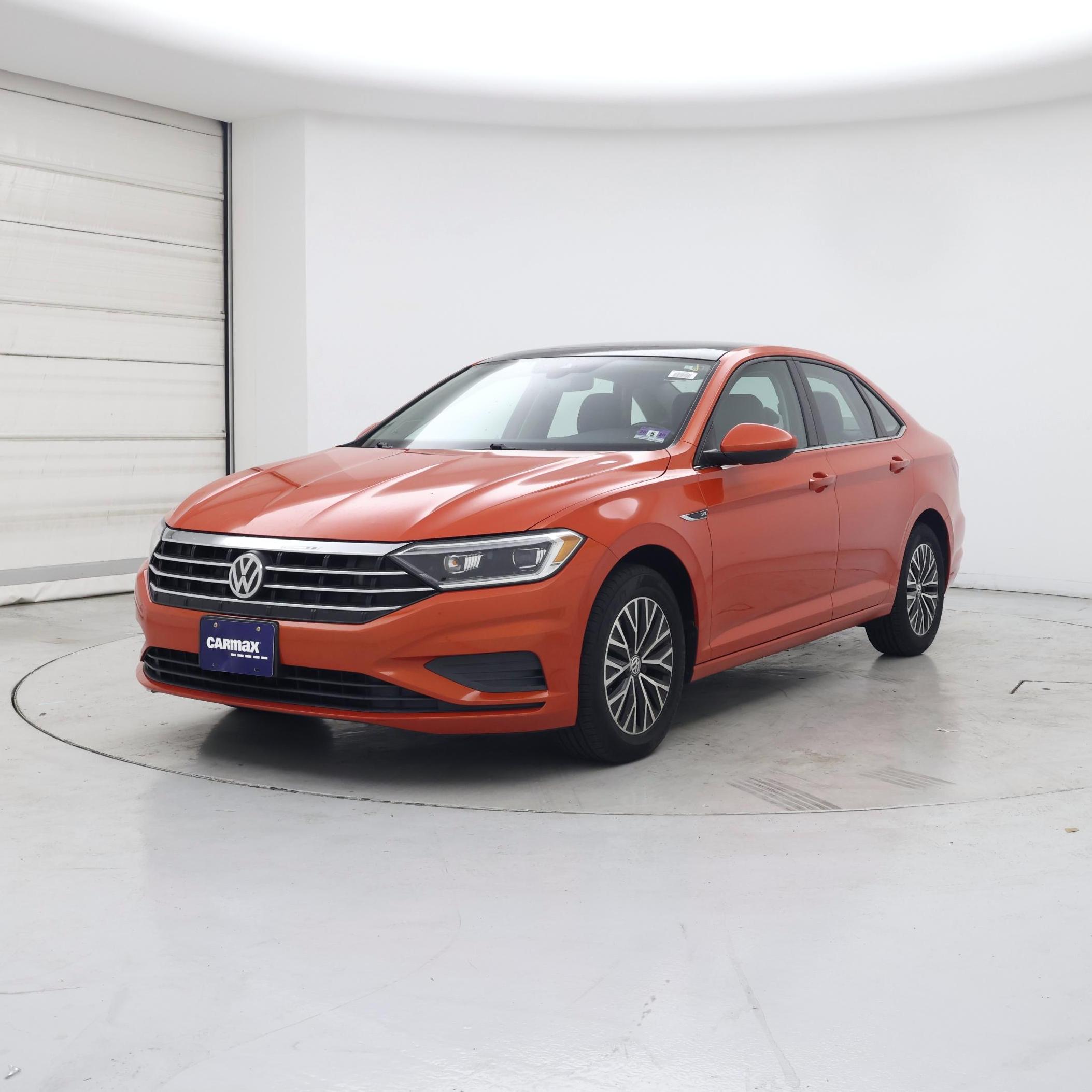 Thumbnail: 2019 Volkswagen Jetta - 4