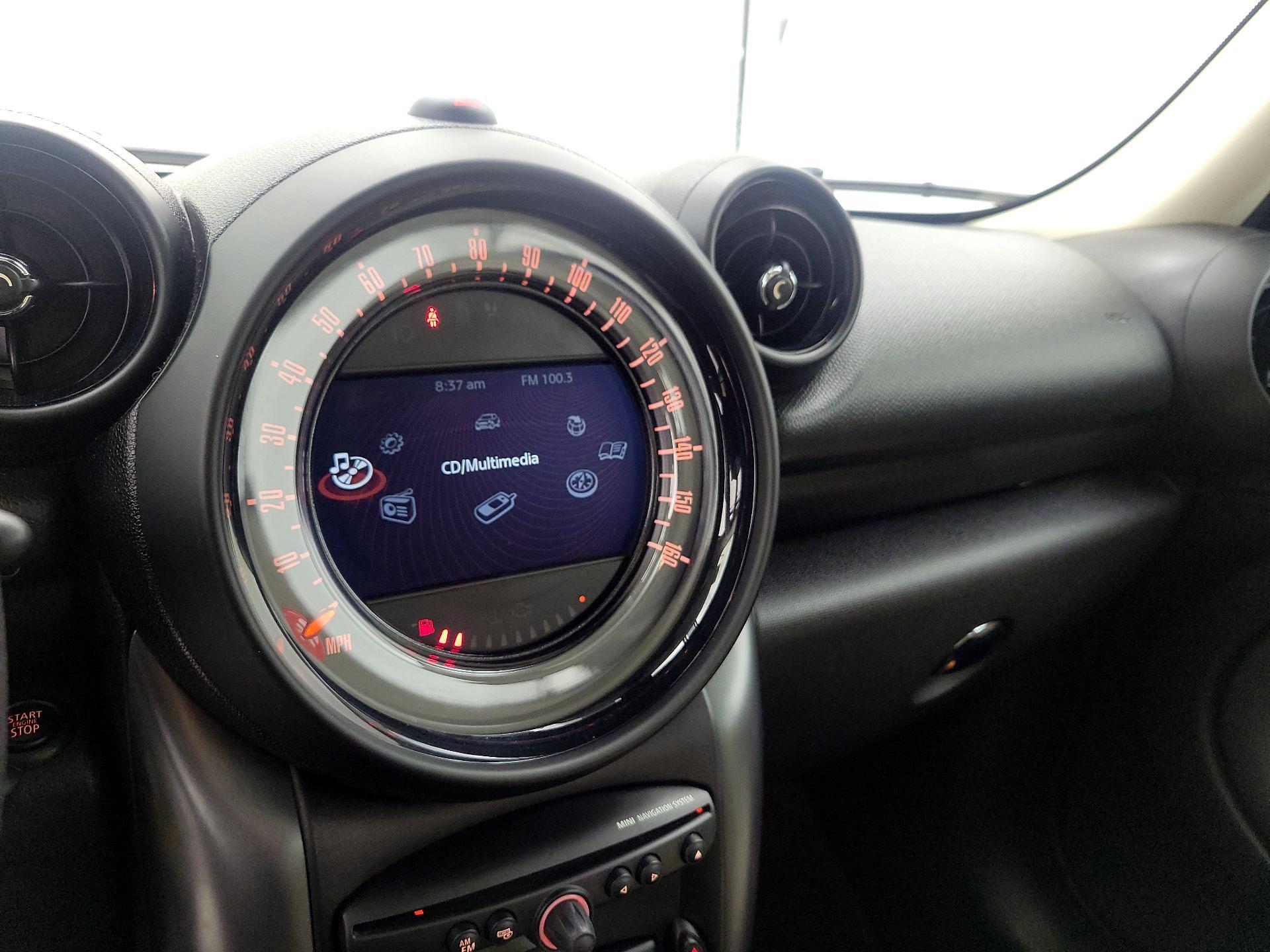 Thumbnail: 2015 MINI Cooper Countryman - 15