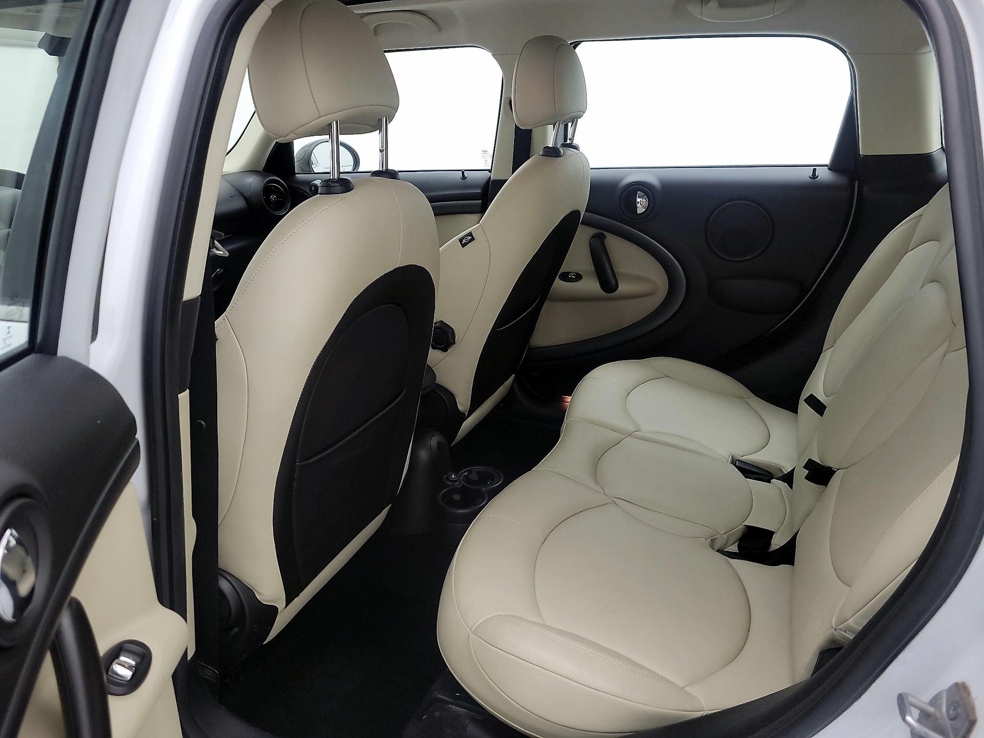 Thumbnail: 2015 MINI Cooper Countryman - 20
