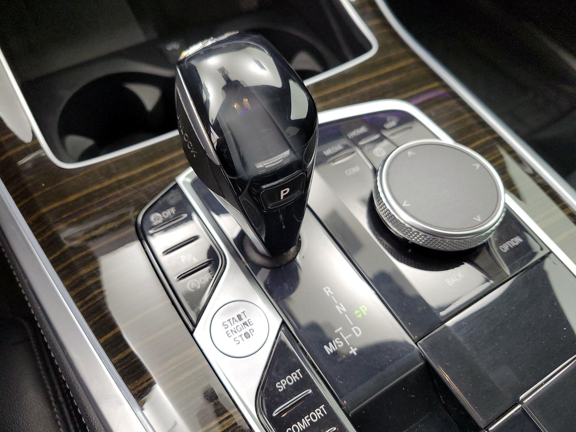 Thumbnail: 2020 BMW X5 - 17