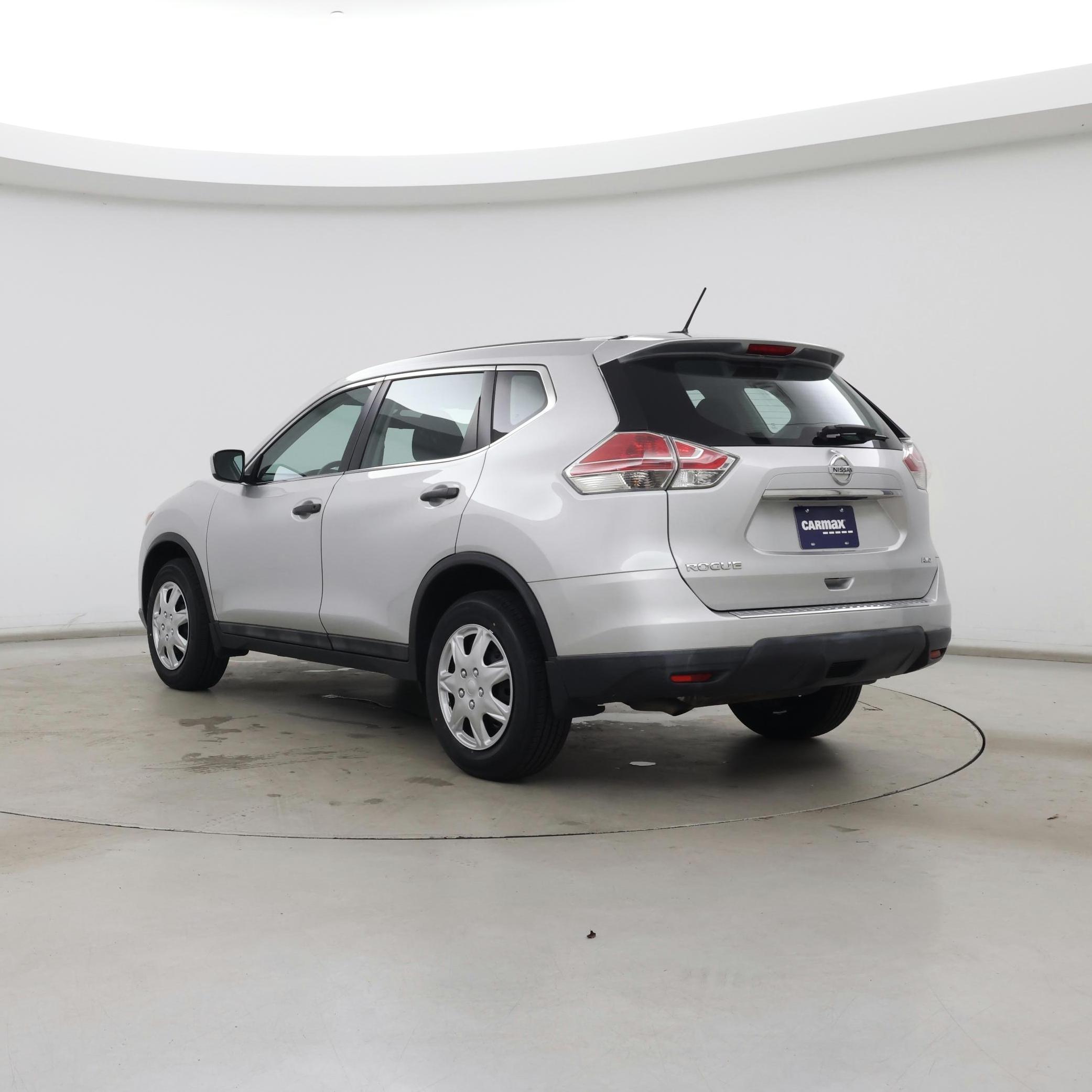 Thumbnail: 2016 Nissan Rogue - 2
