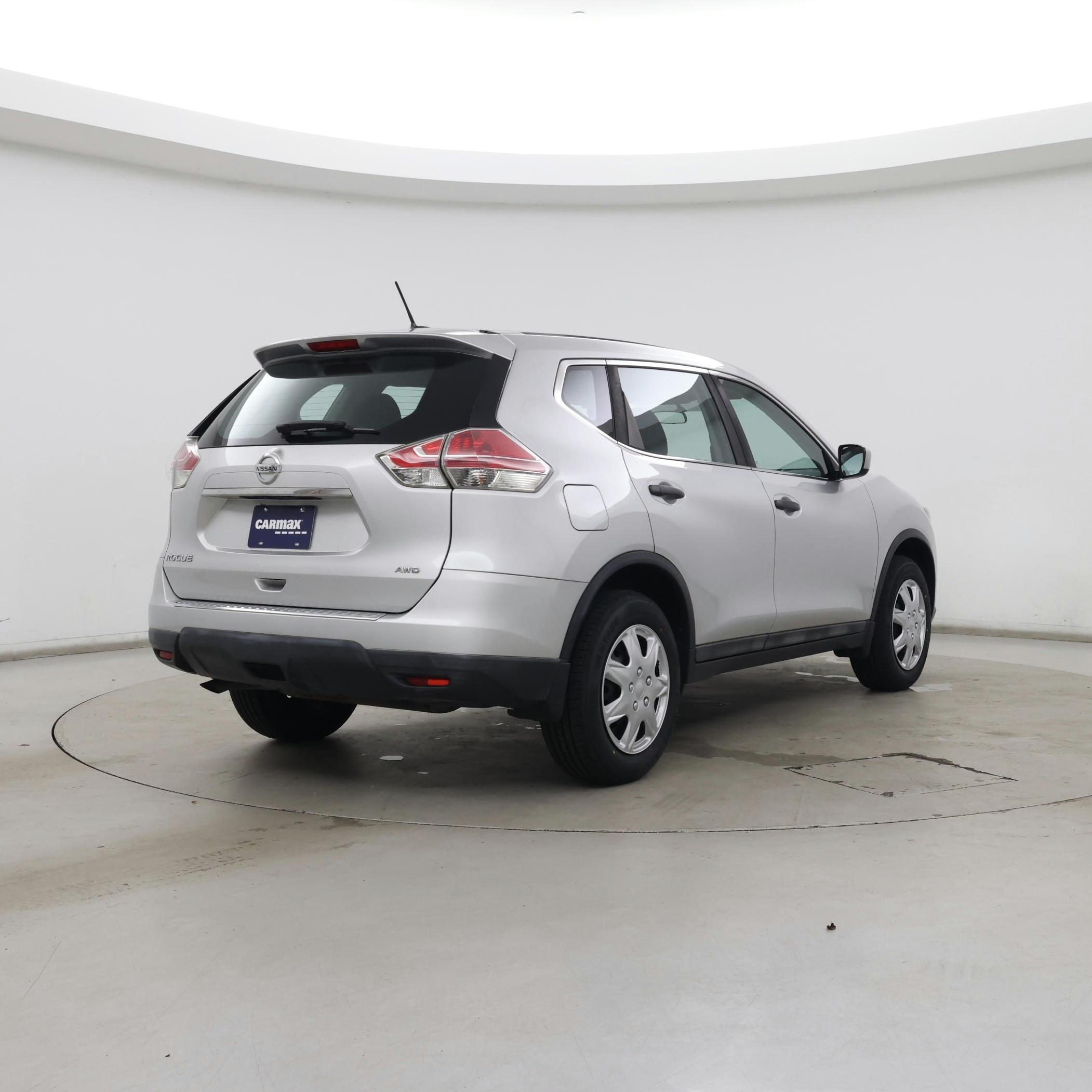 Thumbnail: 2016 Nissan Rogue - 8