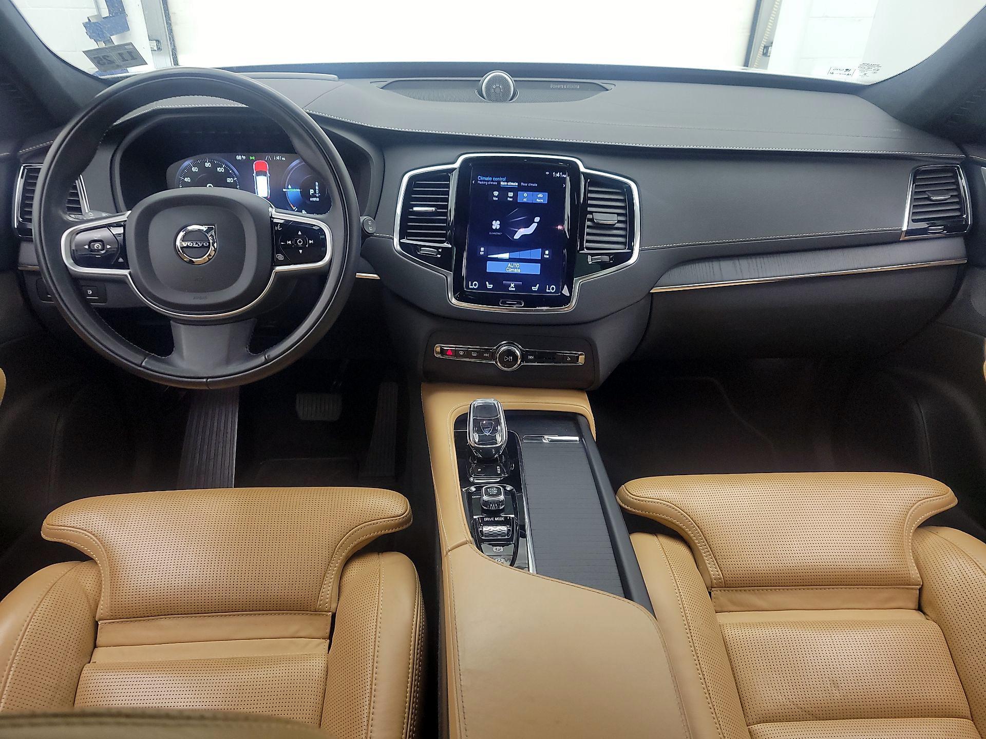 Thumbnail: 2021 Volvo XC90 - 9