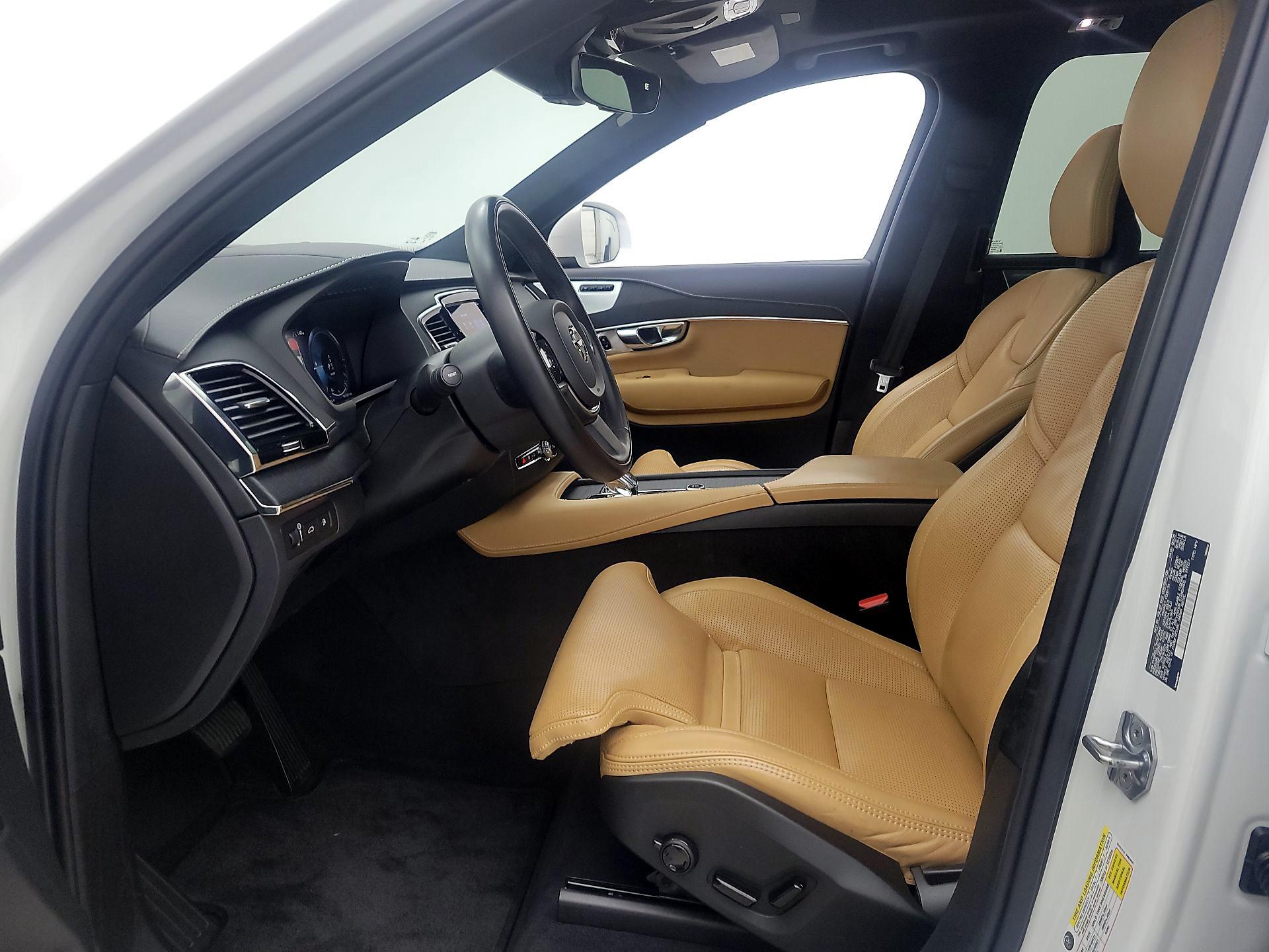 Thumbnail: 2021 Volvo XC90 - 11