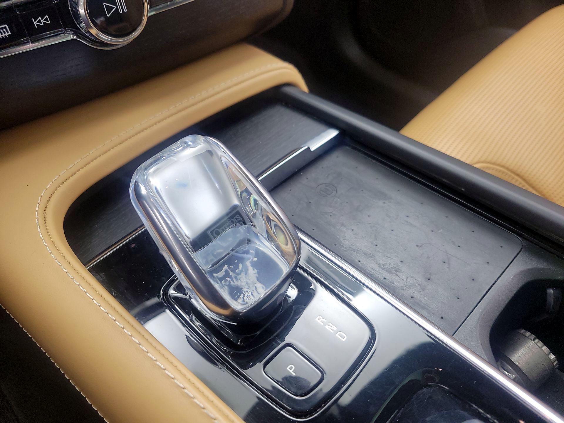 Thumbnail: 2021 Volvo XC90 - 15