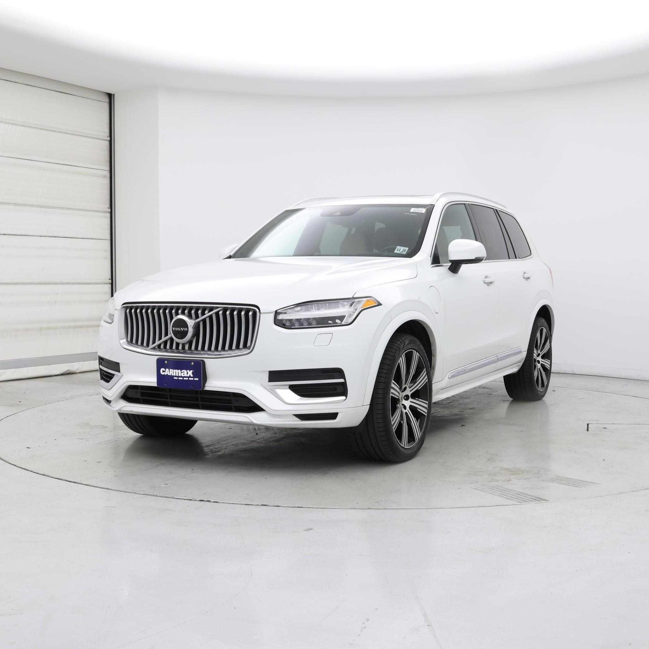 Thumbnail: 2021 Volvo XC90 - 4
