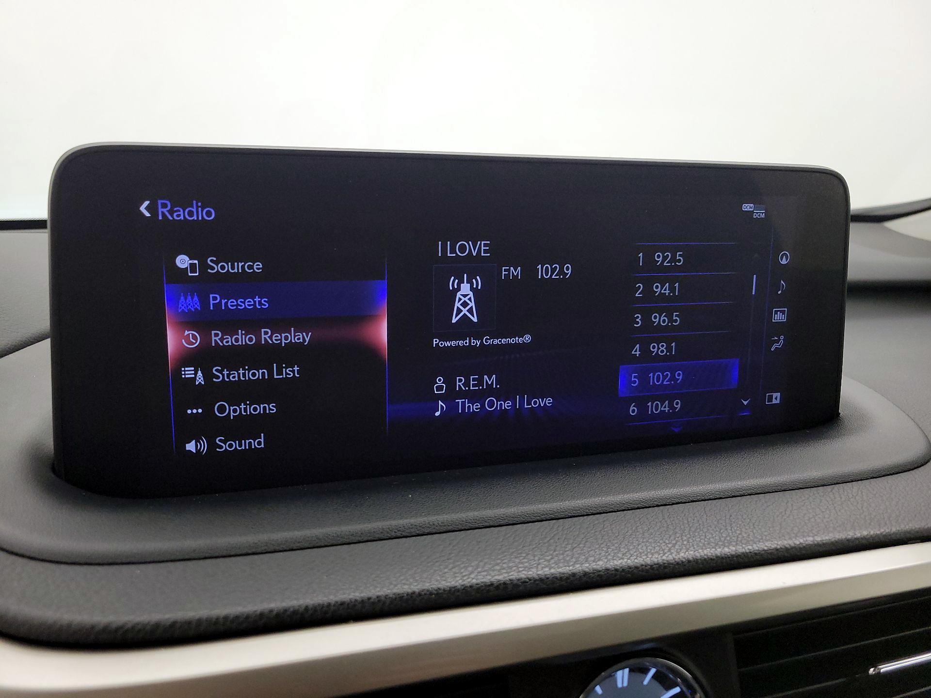 Thumbnail: 2020 Lexus RX - 16