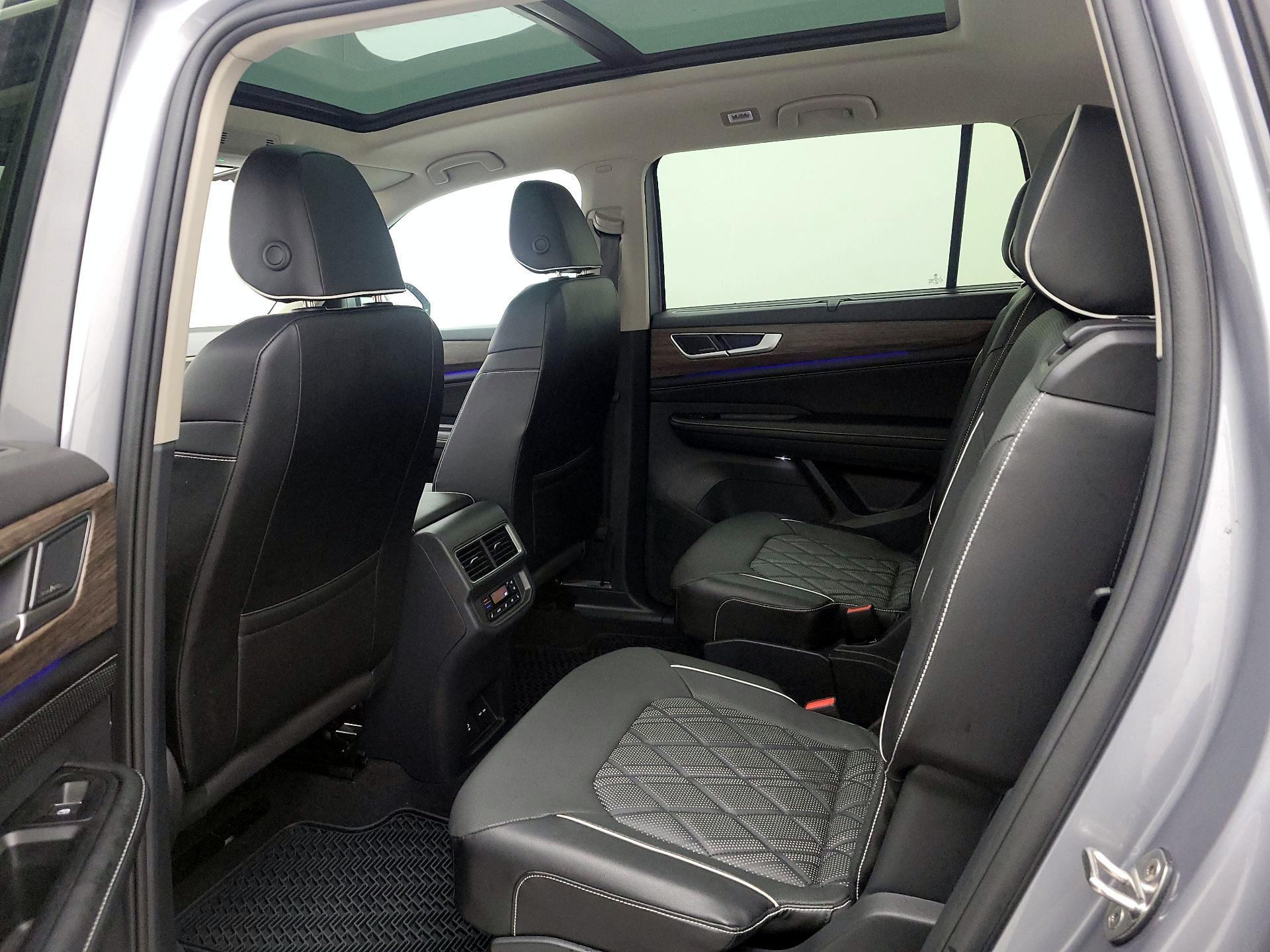 Thumbnail: 2024 Volkswagen Atlas - 20