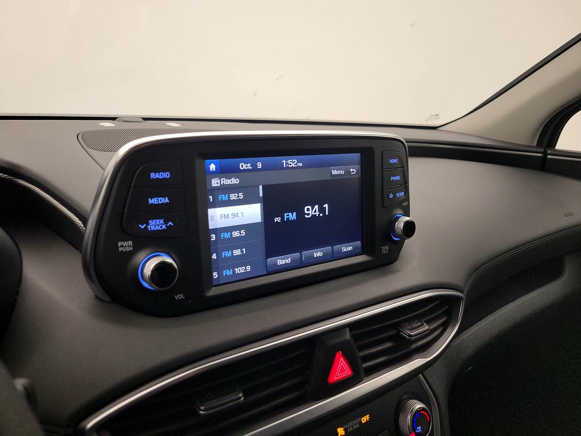 Thumbnail: 2020 Hyundai Santa Fe - 15