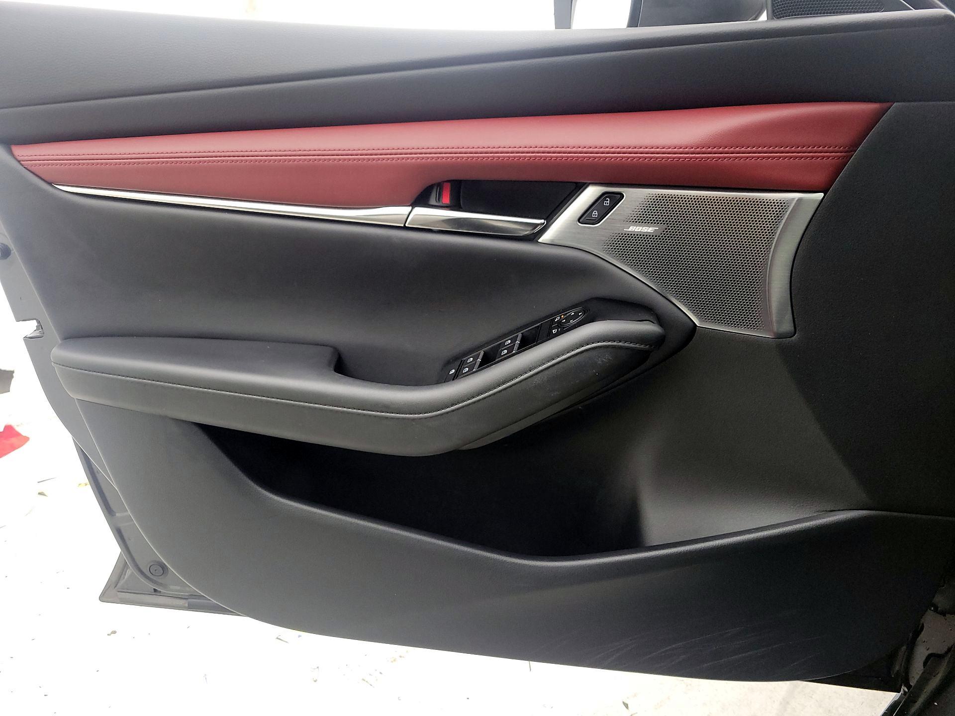 Thumbnail: 2023 Mazda Mazda3 - 12