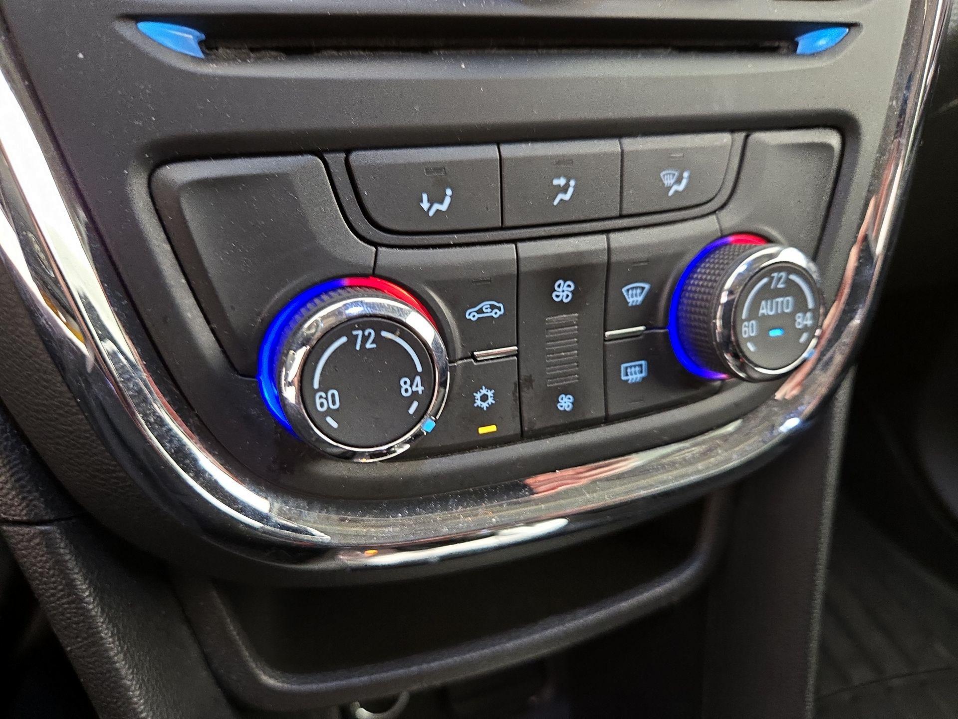 Thumbnail: 2015 Buick Encore - 16