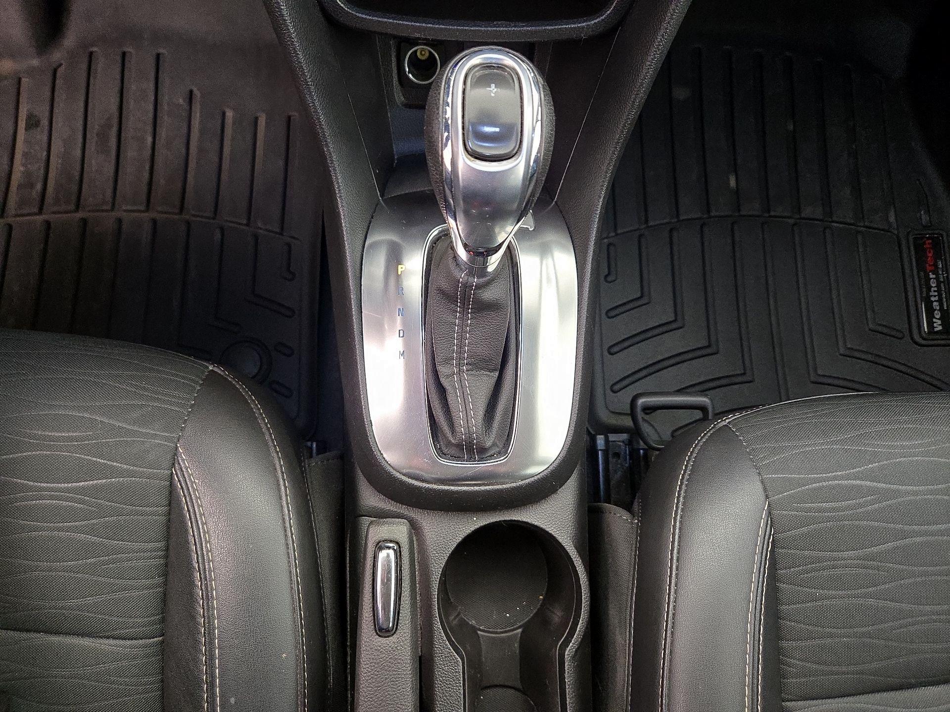 Thumbnail: 2015 Buick Encore - 17