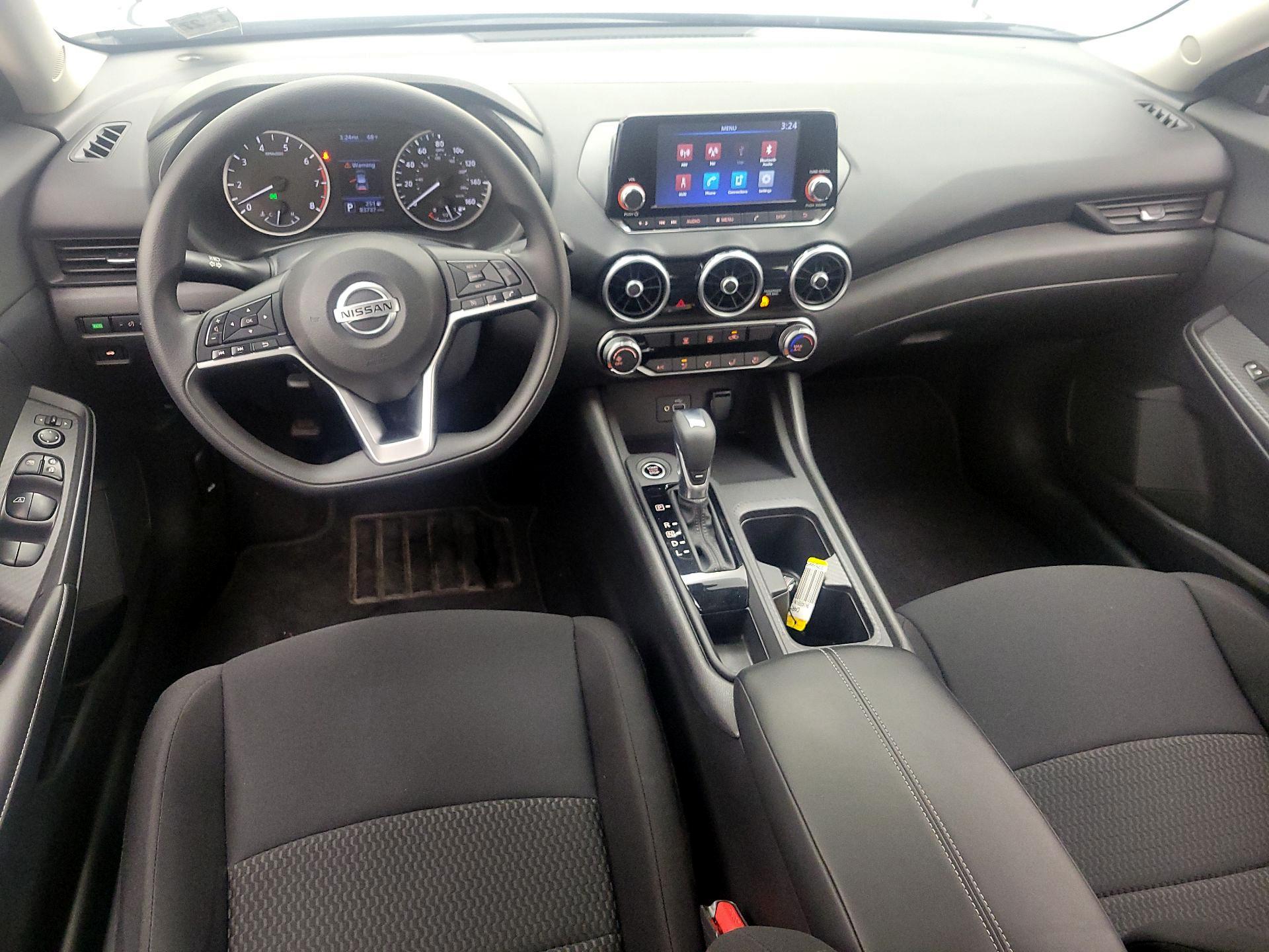 Thumbnail: 2022 Nissan Sentra - 9