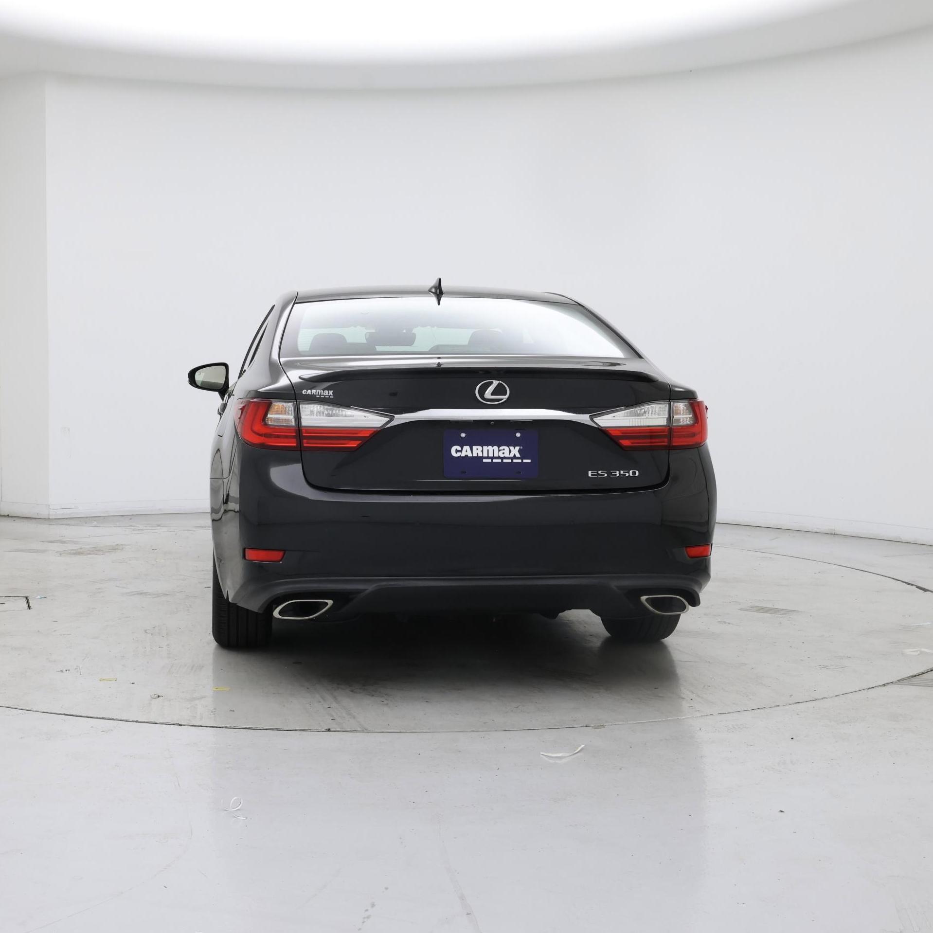 Thumbnail: 2017 Lexus ES - 6