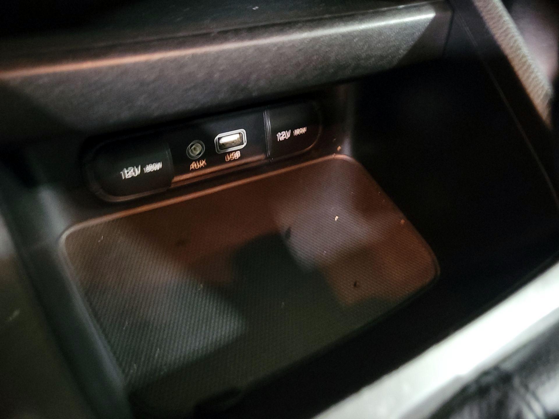 Thumbnail: 2019 Kia Forte - 18