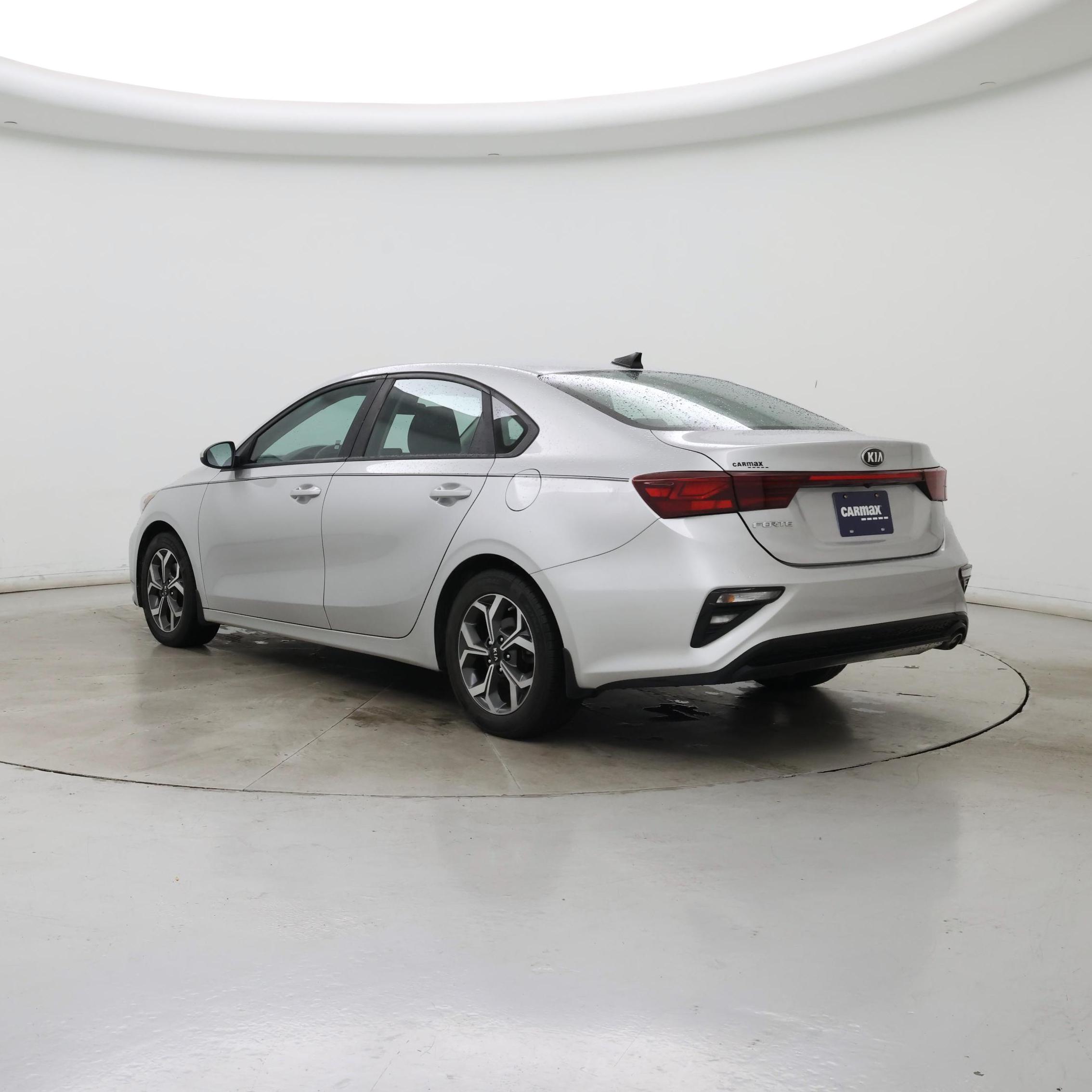 Thumbnail: 2019 Kia Forte - 2