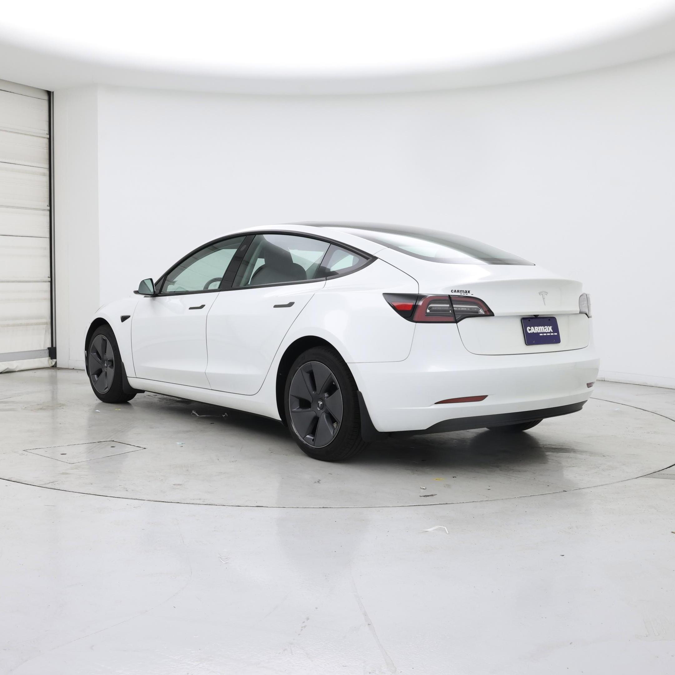 Thumbnail: 2023 Tesla Model 3 - 2