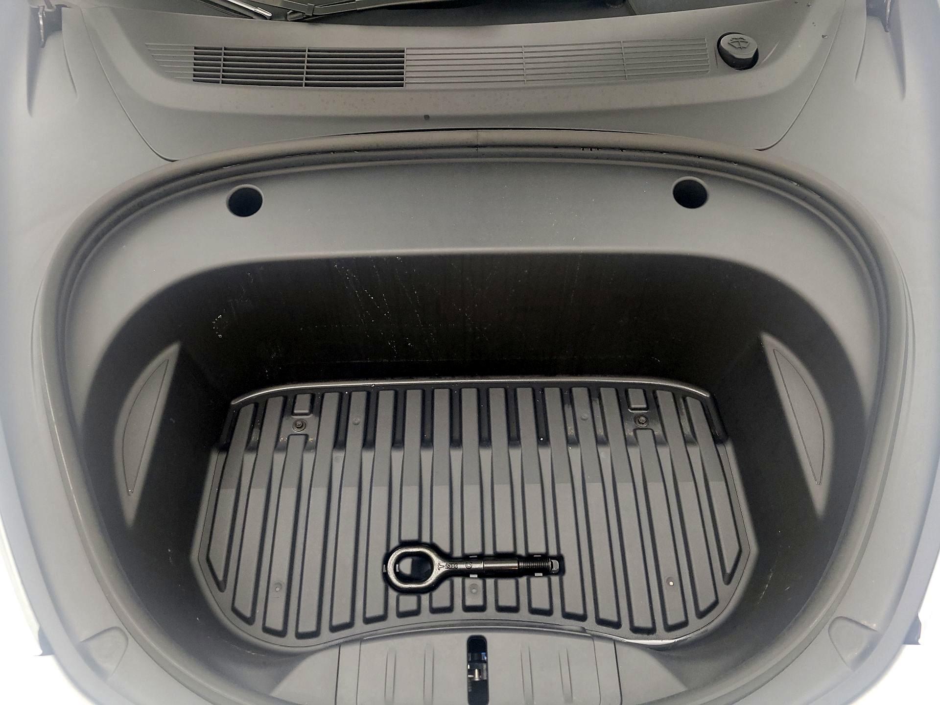 Thumbnail: 2023 Tesla Model 3 - 20