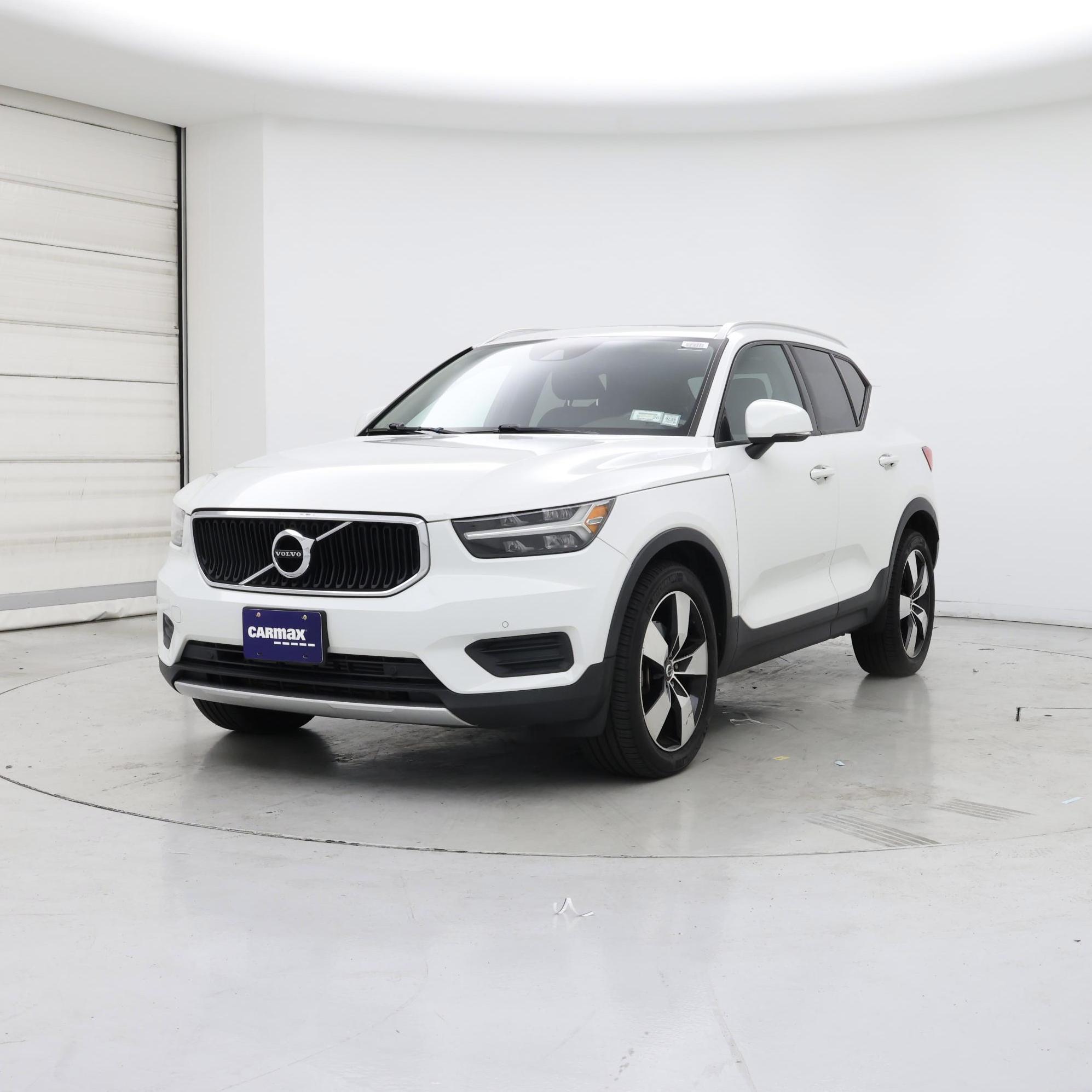 Thumbnail: 2020 Volvo XC40 - 4