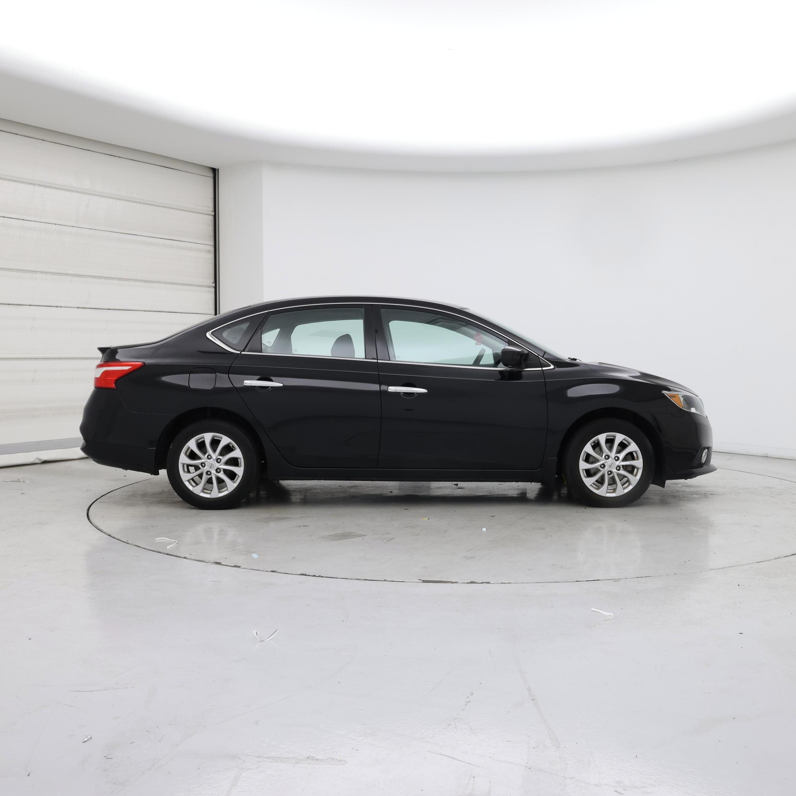 Thumbnail: 2019 Nissan Sentra - 7