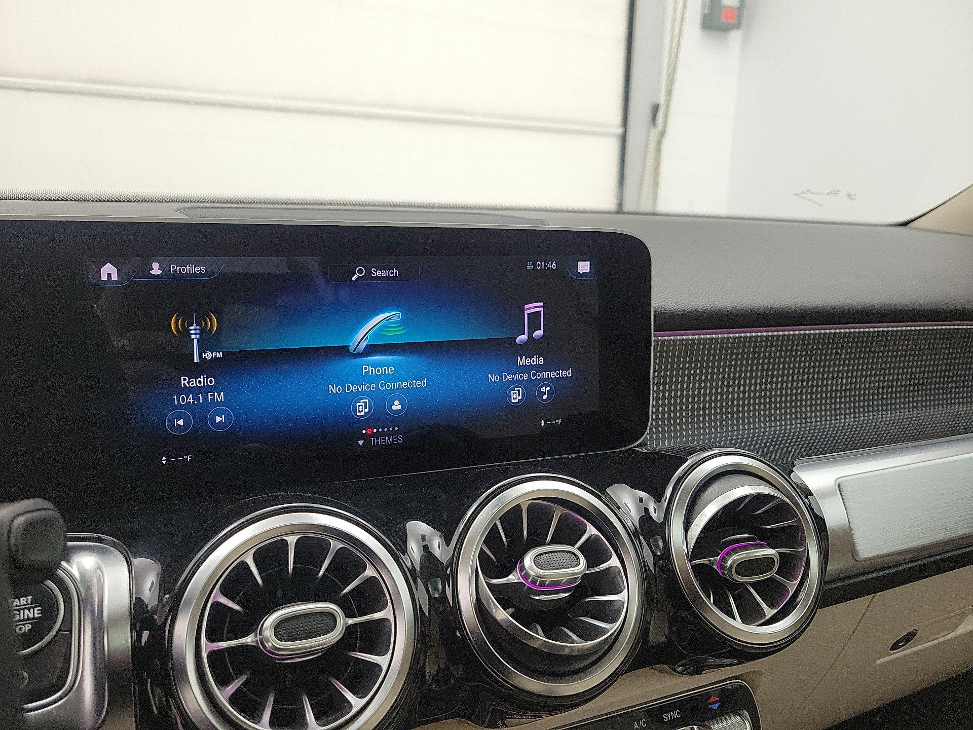 Thumbnail: 2020 Mercedes-Benz GLB - 15