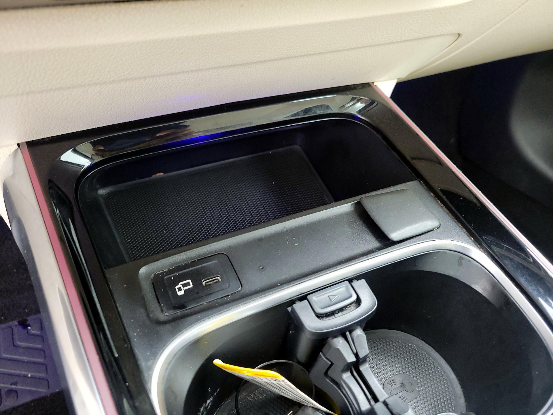 Thumbnail: 2020 Mercedes-Benz GLB - 18