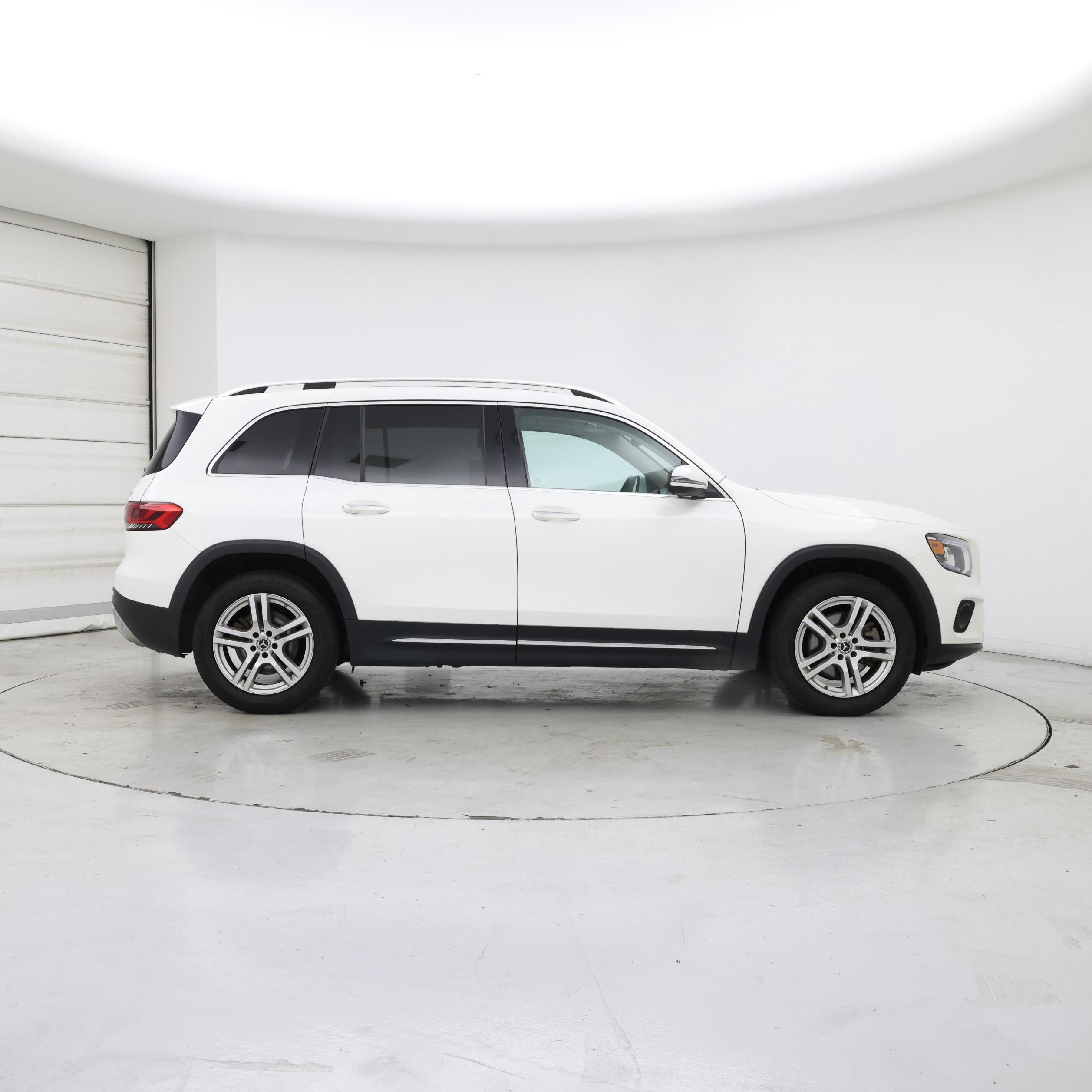 Thumbnail: 2020 Mercedes-Benz GLB - 7