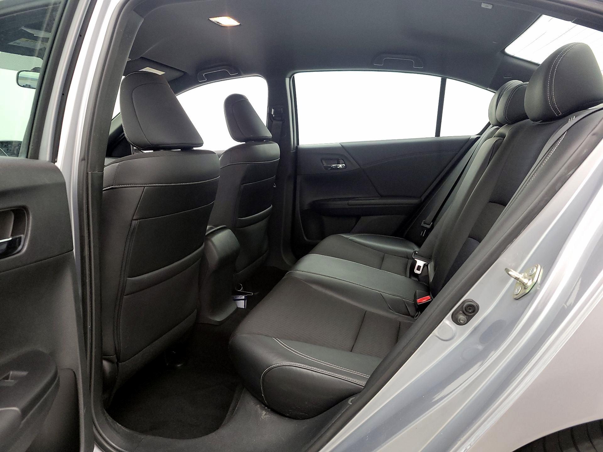 Thumbnail: 2016 Honda Accord - 18