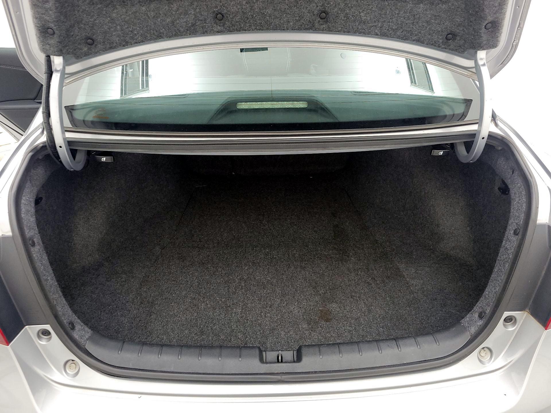 Thumbnail: 2016 Honda Accord - 19