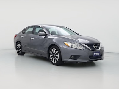 Silver 2016 Nissan Altima SV