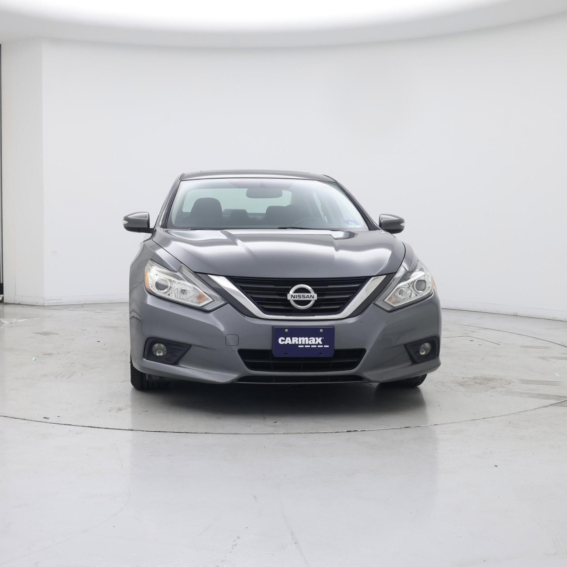 Thumbnail: 2016 Nissan Altima - 5