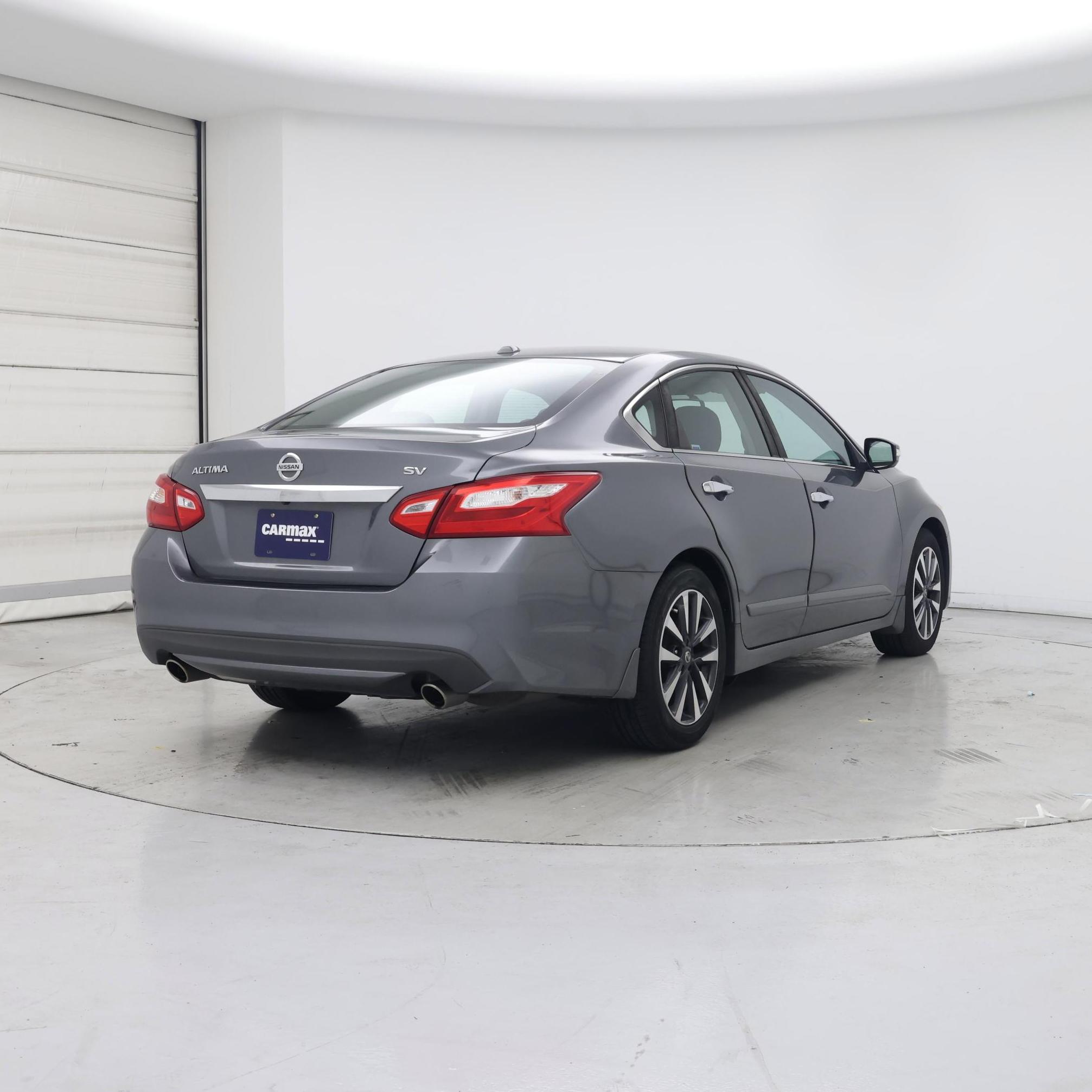 Thumbnail: 2016 Nissan Altima - 8