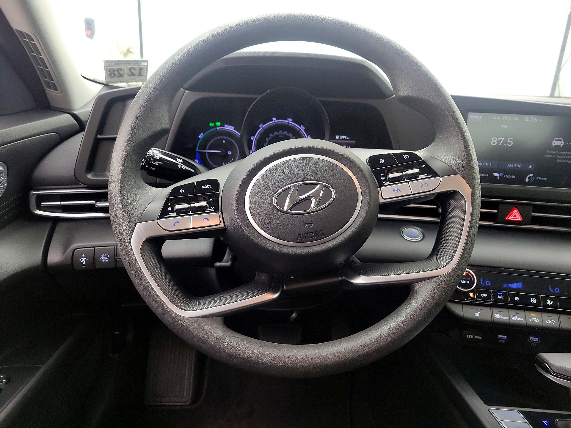 Thumbnail: 2023 Hyundai Elantra - 10