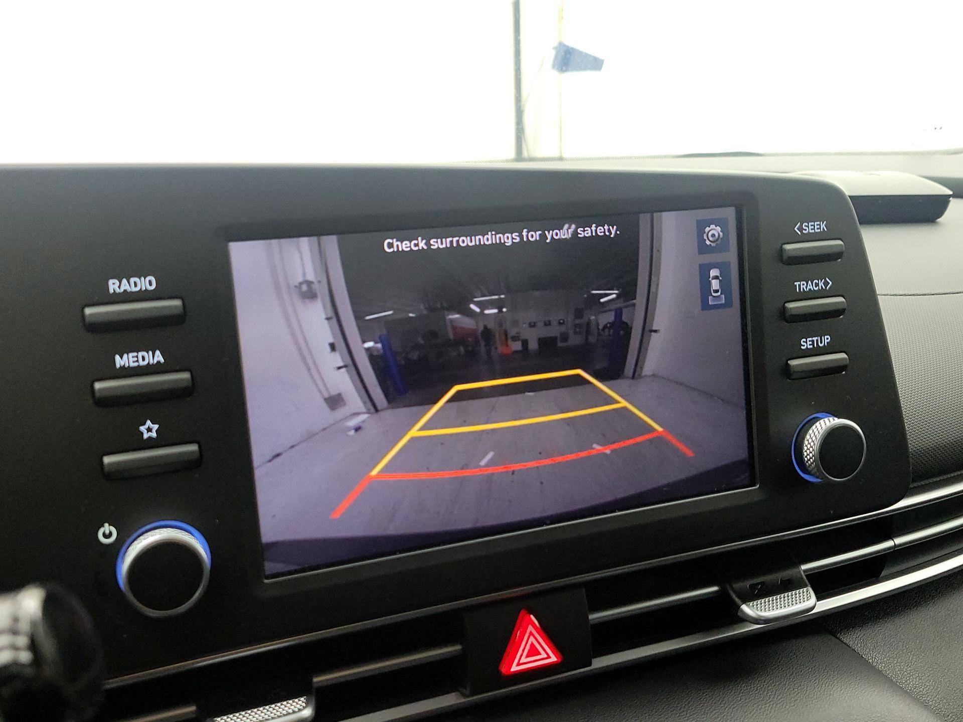 Thumbnail: 2023 Hyundai Elantra - 14