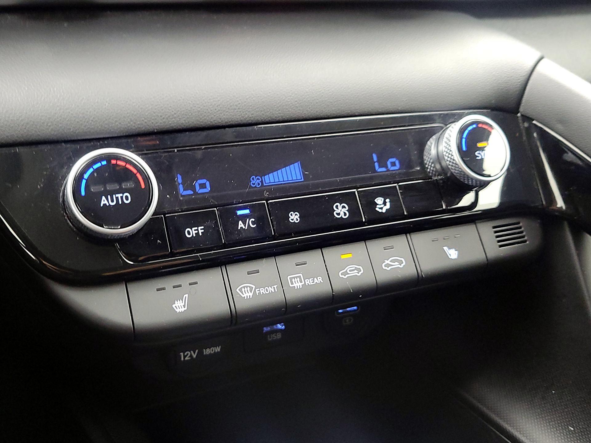 Thumbnail: 2023 Hyundai Elantra - 16