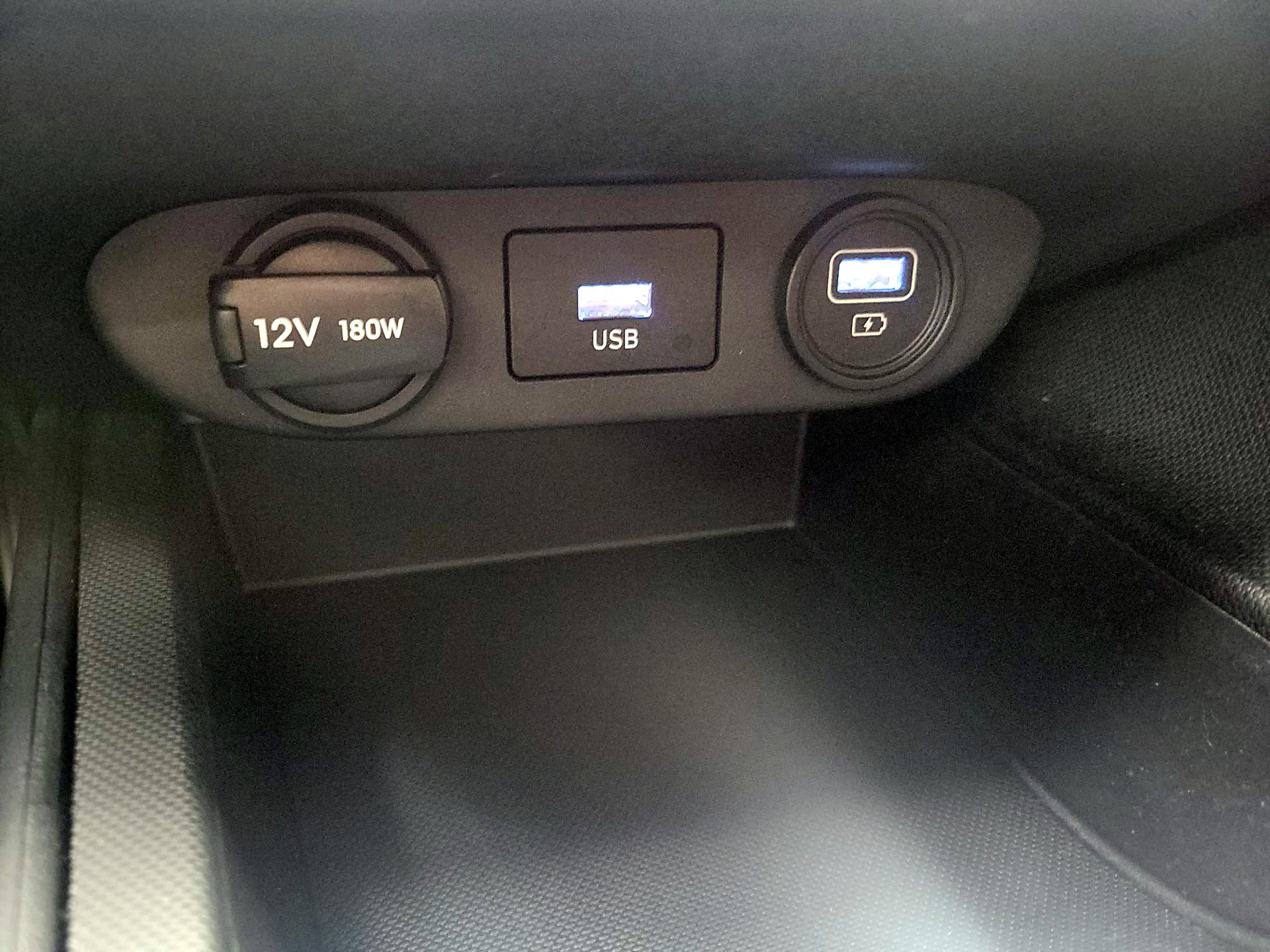 Thumbnail: 2023 Hyundai Elantra - 18